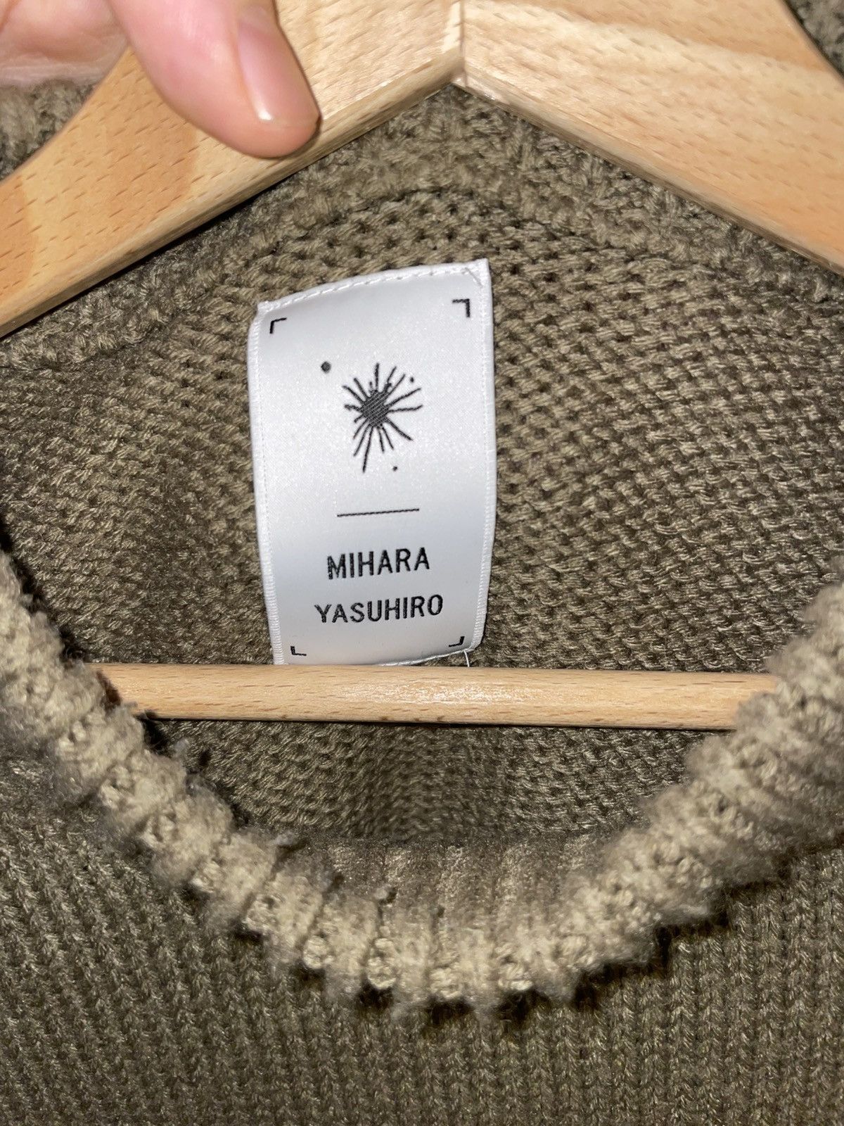 Maison MIHARA YASUHIRO Mihara Yashuiro cropped distressed knit Size US S / EU 44-46 / 1 - 3 Thumbnail