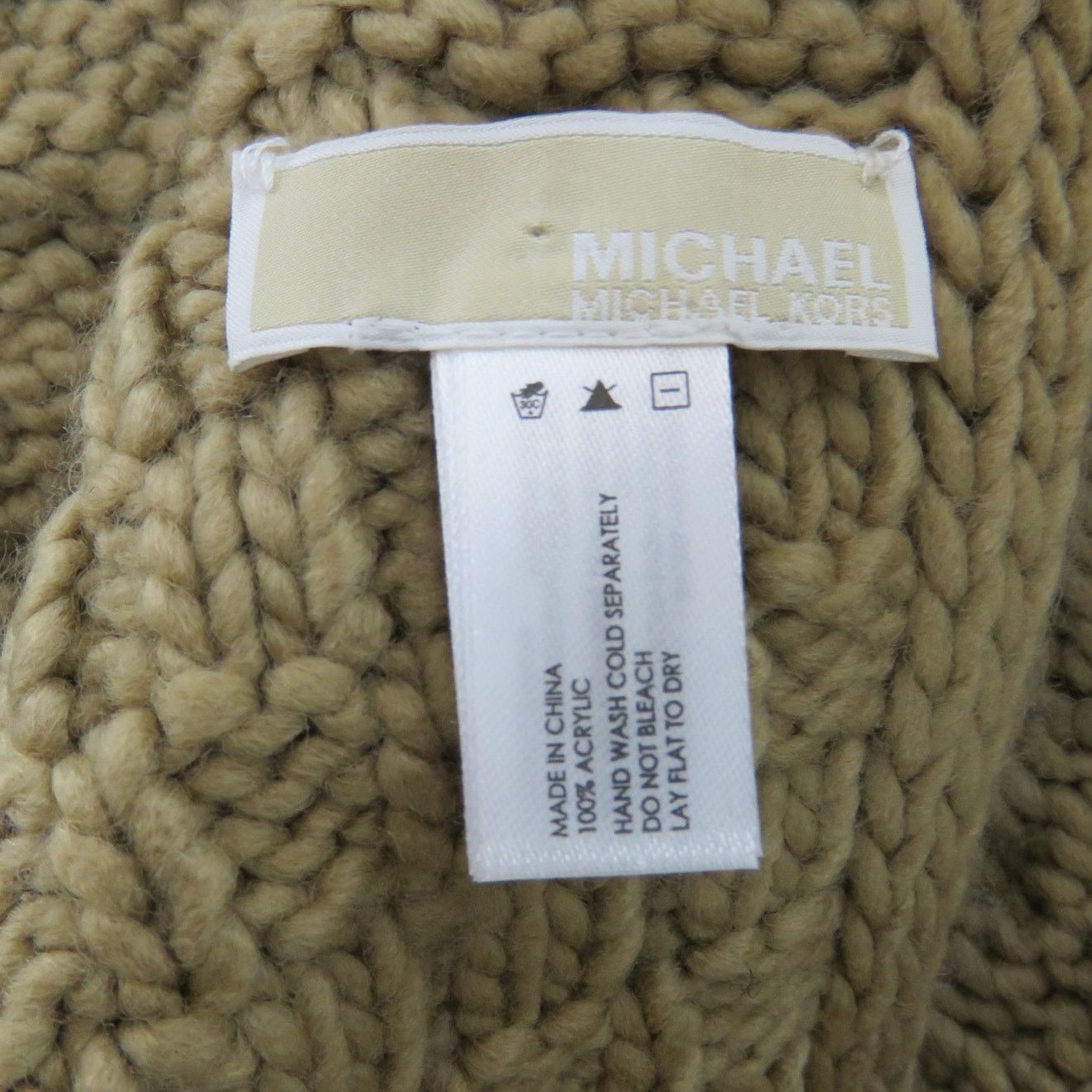 Michael Kors Michael Kors Tan Chunky Knit Infinity Scarf Cozycore Size ONE SIZE - 3 Thumbnail