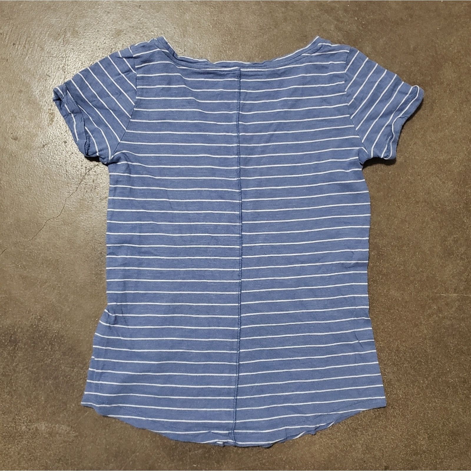 Banana Republic Blue Striped | BANANA REPUBLIC | Short Sleeve Size XS / US 0-2 / IT 36-38 - 2 Thumbnail