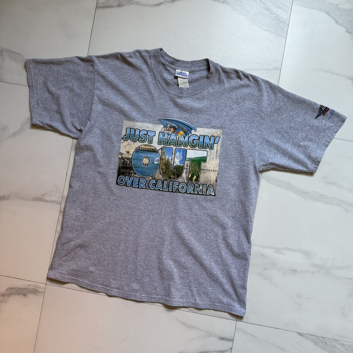 Disney Vintage Disney California Adventure Tee Size US XL / EU 56 / 4 - 3 Thumbnail