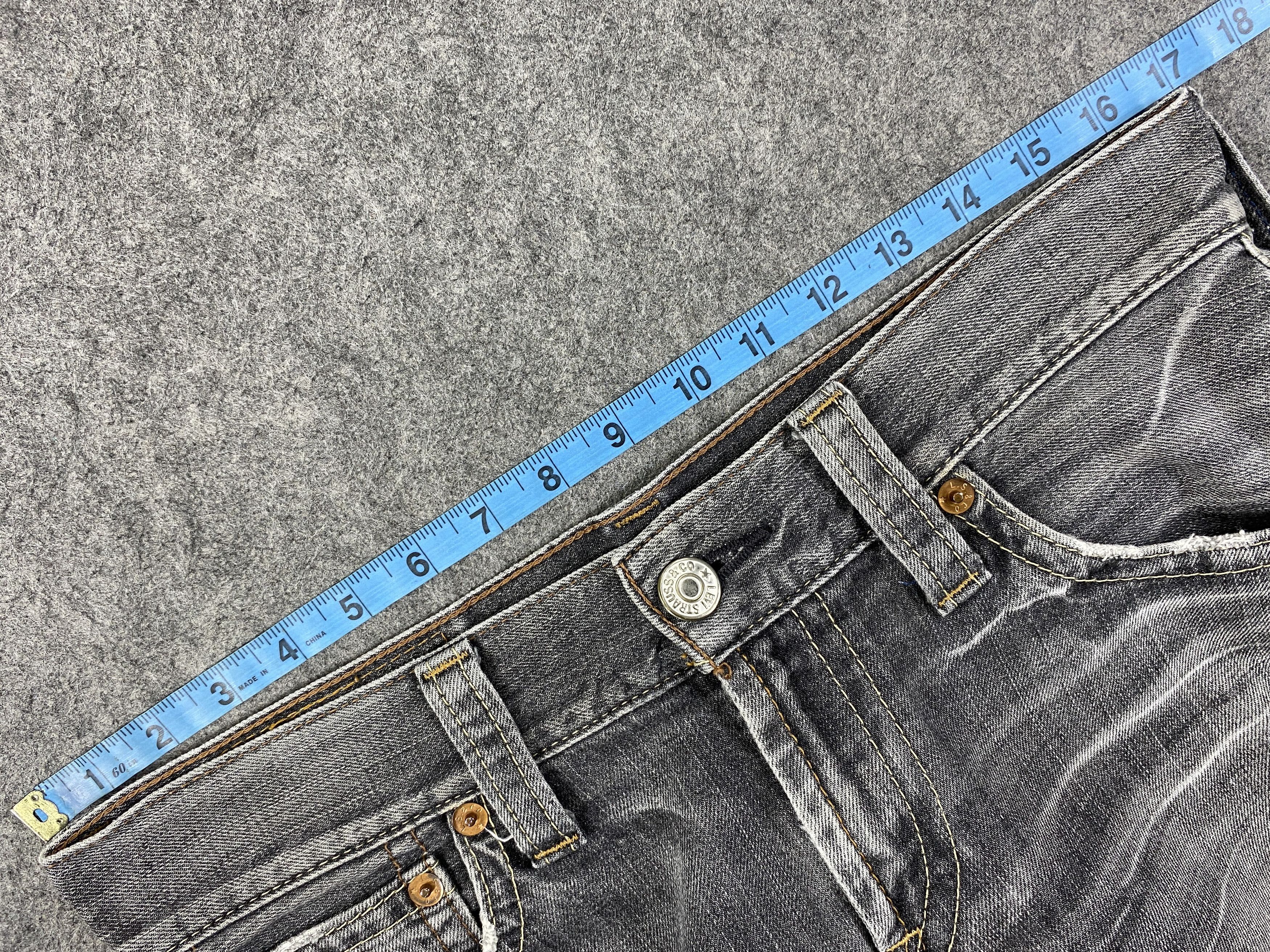 Levi's Distressed Grey Vintage Levi's 502 34x32 Denim -JN2030 Size US 34 / EU 50 - 3 Thumbnail