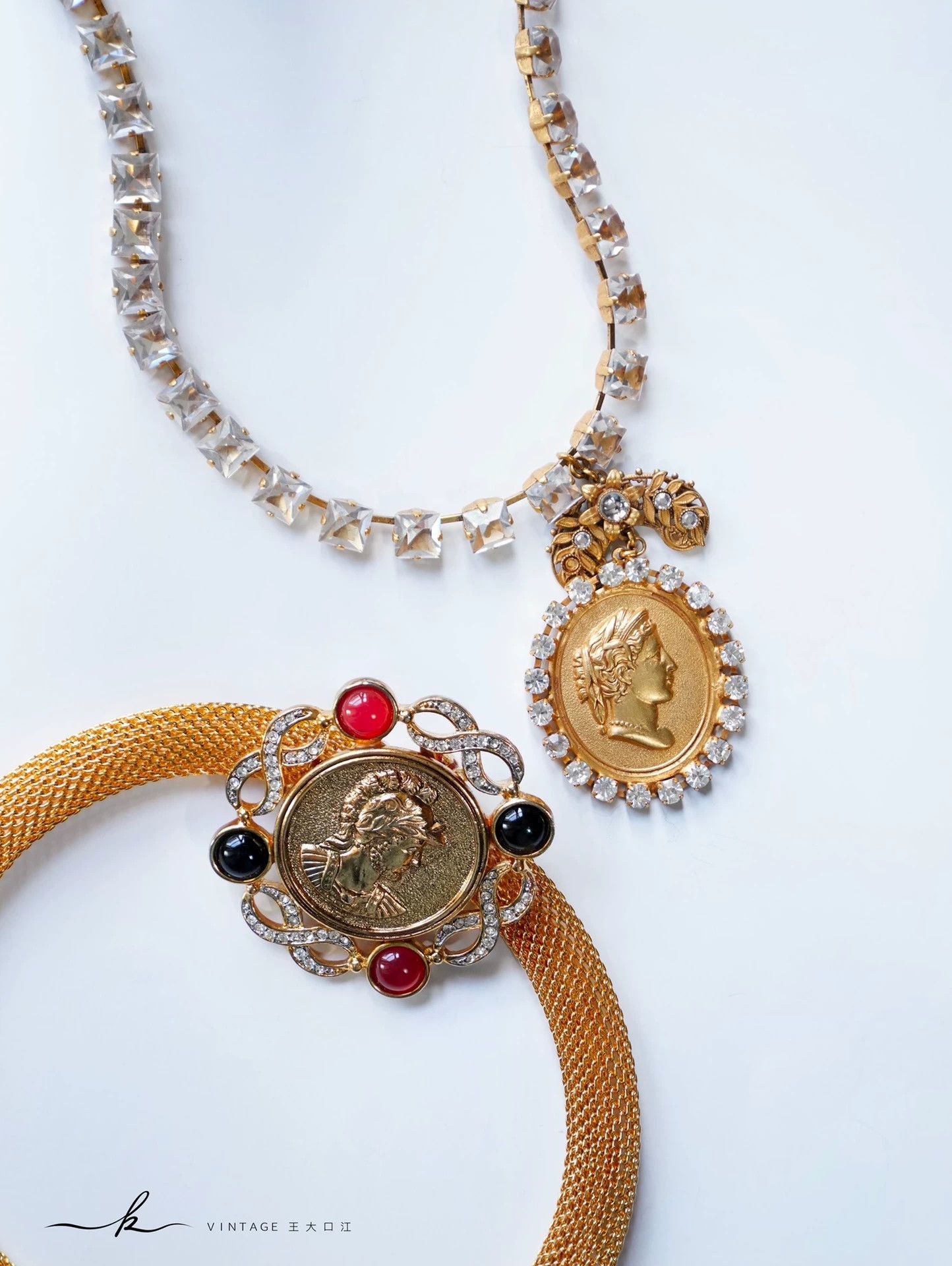 Pierre Balmain Pierre Balmain Paris Roman Coin Colored Gem Choker Size ONE SIZE - 9 Thumbnail