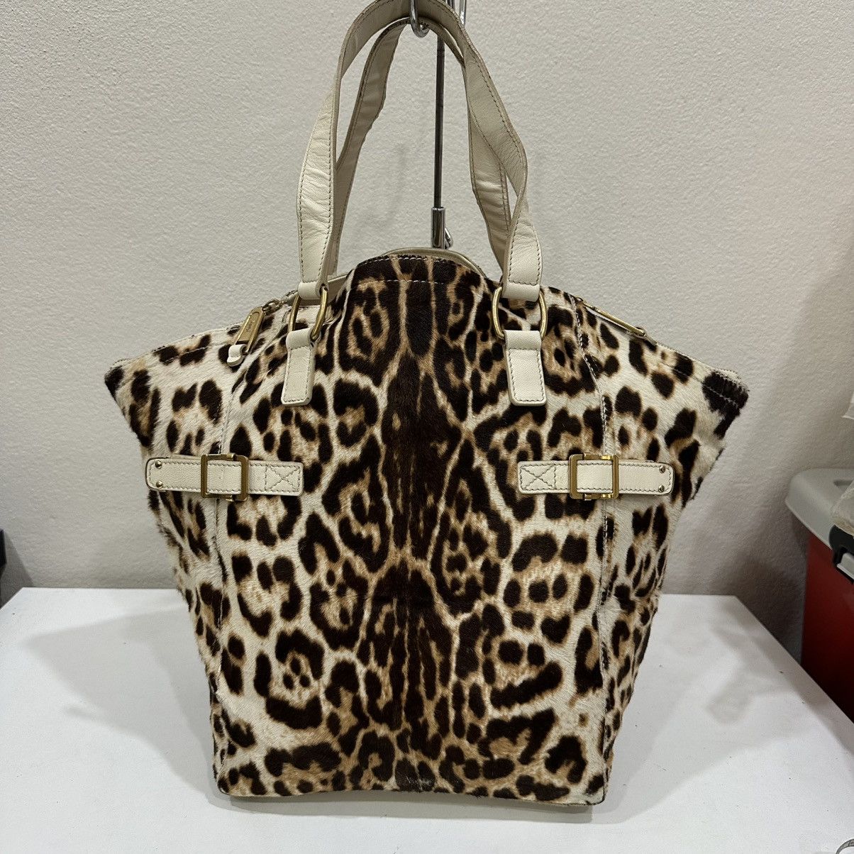 Yves Saint Laurent ‼️LASTDROP‼️ YVES SAINT LAURENT LEOPARD PRINT PONY HAIR LARGE Size ONE SIZE - 4 Thumbnail