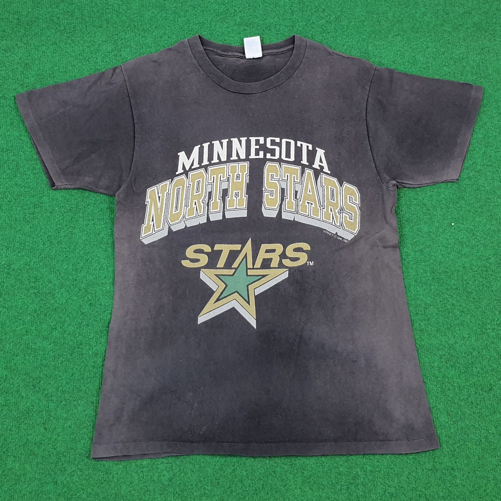 NHL × Vintage Vintage Minnesota North Starts NHL Hockey Sports Tshirt Size US M / EU 48-50 / 2 - 1 Thumbnail