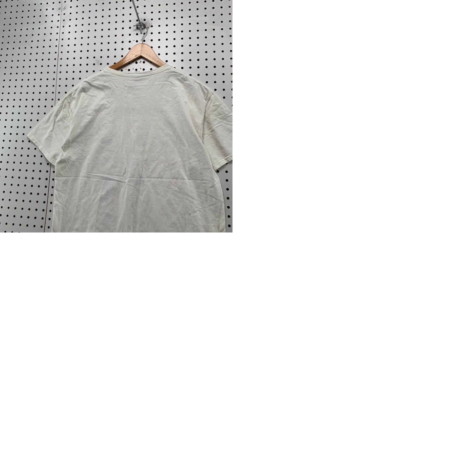 Fruit Of The Loom Hello Kitty Funny Happiness T Shirt Mens Large White Cartoon Short Sleeve Nike? Size US L / EU 52-54 / 3 - 10 Thumbnail
