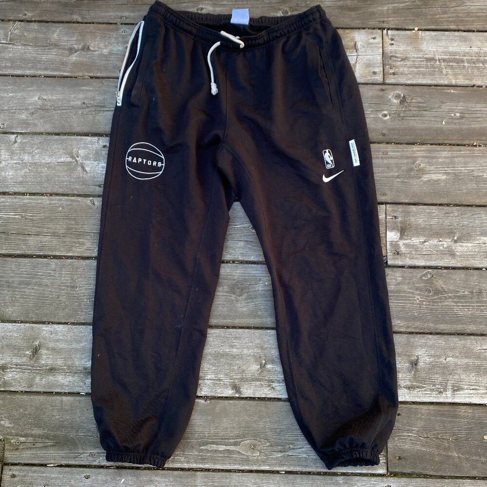 Nike Nike X NBA Toronto Raptors Team 31 Standard Issue Sweatpant Size US 36 / EU 52 - 2 Thumbnail