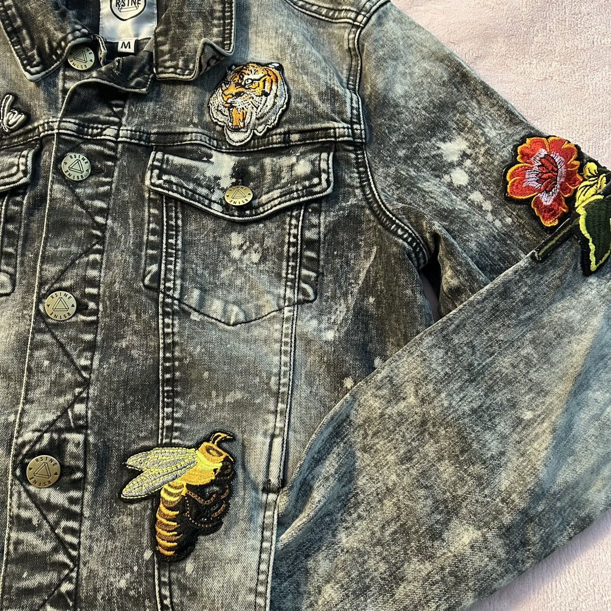 Other RS1NE gray acid washed embroidered denim jacket size M Size US M / EU 48-50 / 2 - 3 Thumbnail
