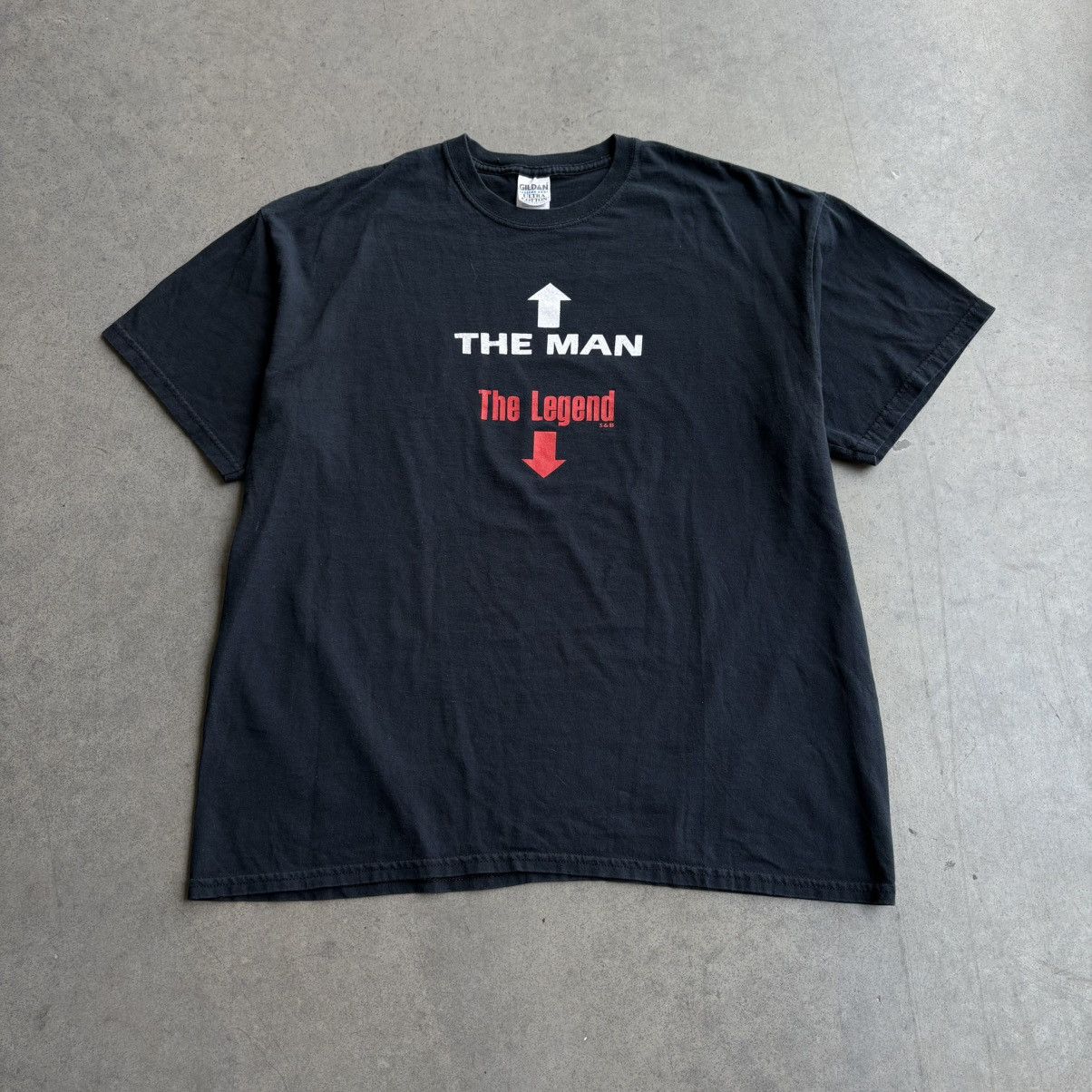 Gildan × Vintage Vintage Y2K Humor Tee The Man The Legend Funny Joke Shirt XL Size US XL / EU 56 / 4 - 2 Thumbnail