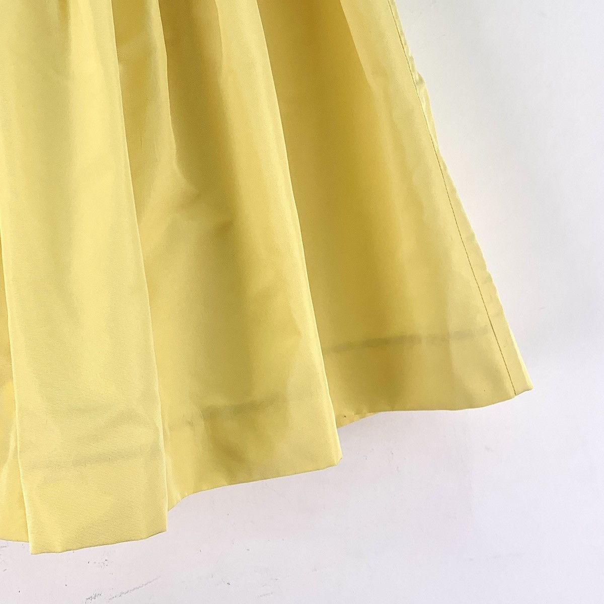 Miu Miu Miu Miu Yellow Pleated Elastic Waist Mini Skirt K26WX Size 27" / US 4 / IT 40 - 4 Thumbnail