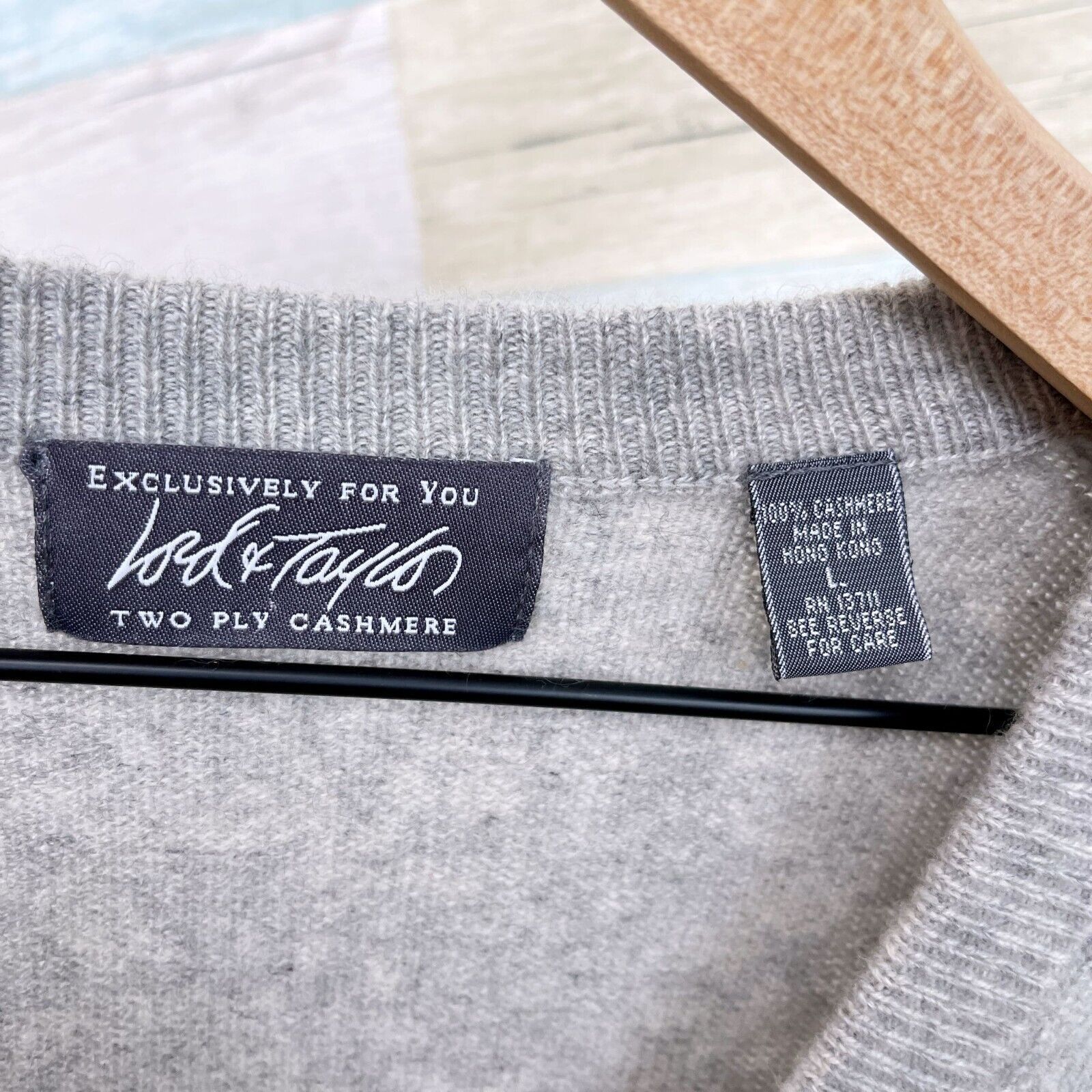Lord Taylor Lord Taylor 2 Ply Cashmere Sweater Gray V Neck Mens Large Grailed