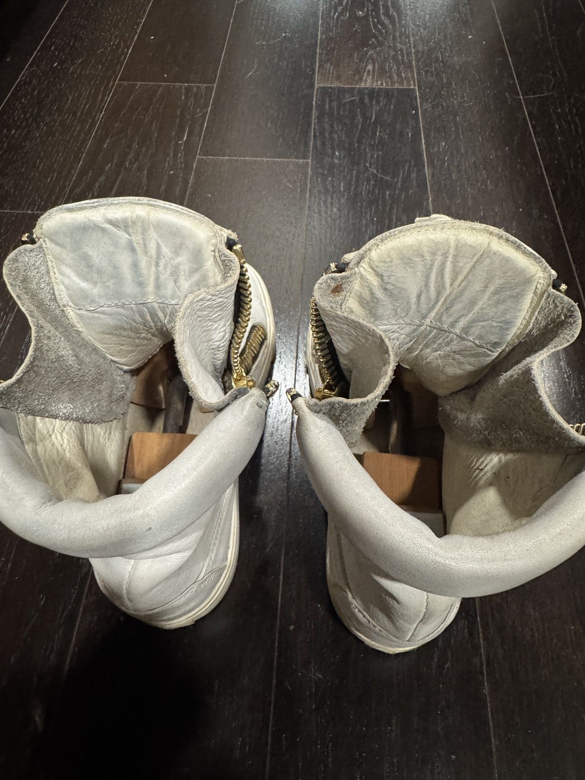 Giuseppe Zanotti Classic GZ White Zipper Tooth Sneakers Size US 7 / EU 40 - 6 Thumbnail