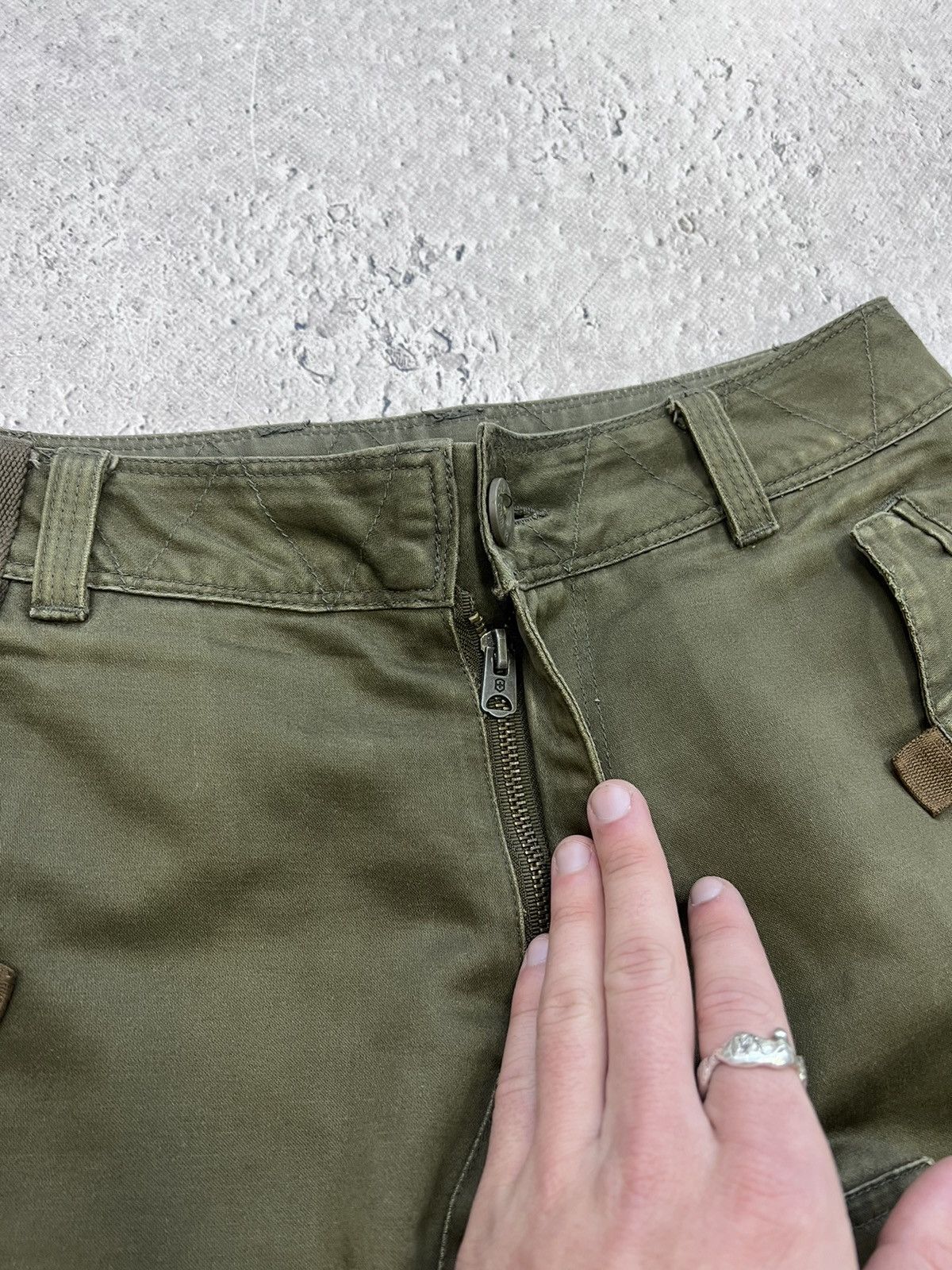 Issey Miyake × Japanese Brand × Tete Homme 2000s Tete Home Multipocket Bondage Cargo Pants Size US 30 / EU 46 - 6 Thumbnail