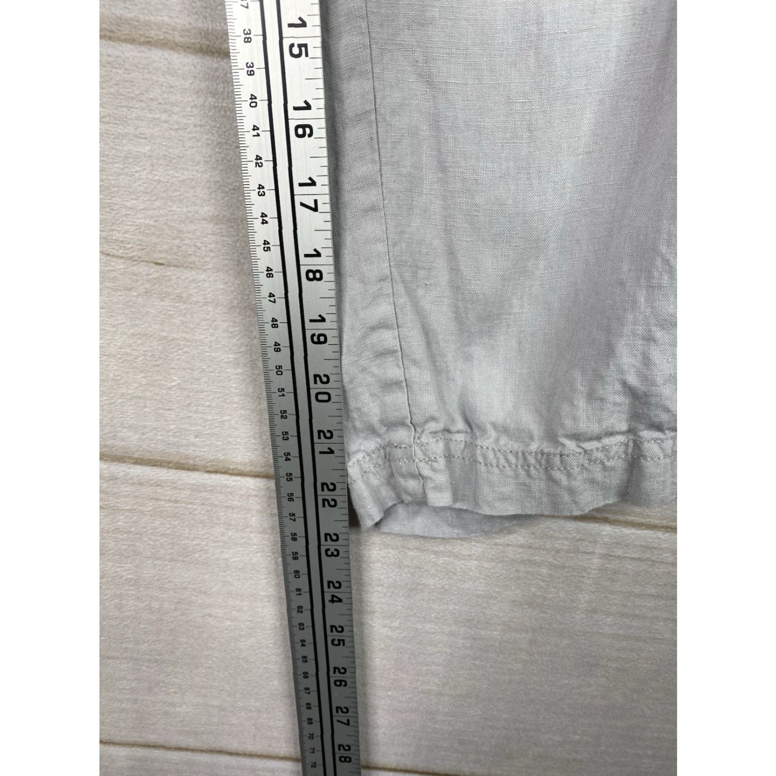 Eileen Fisher Eileen Fisher Linen Cargo Pants Womens 10 Gray Crop Capri Pockets Size 32" / US 10 / IT 46 - 7 Thumbnail