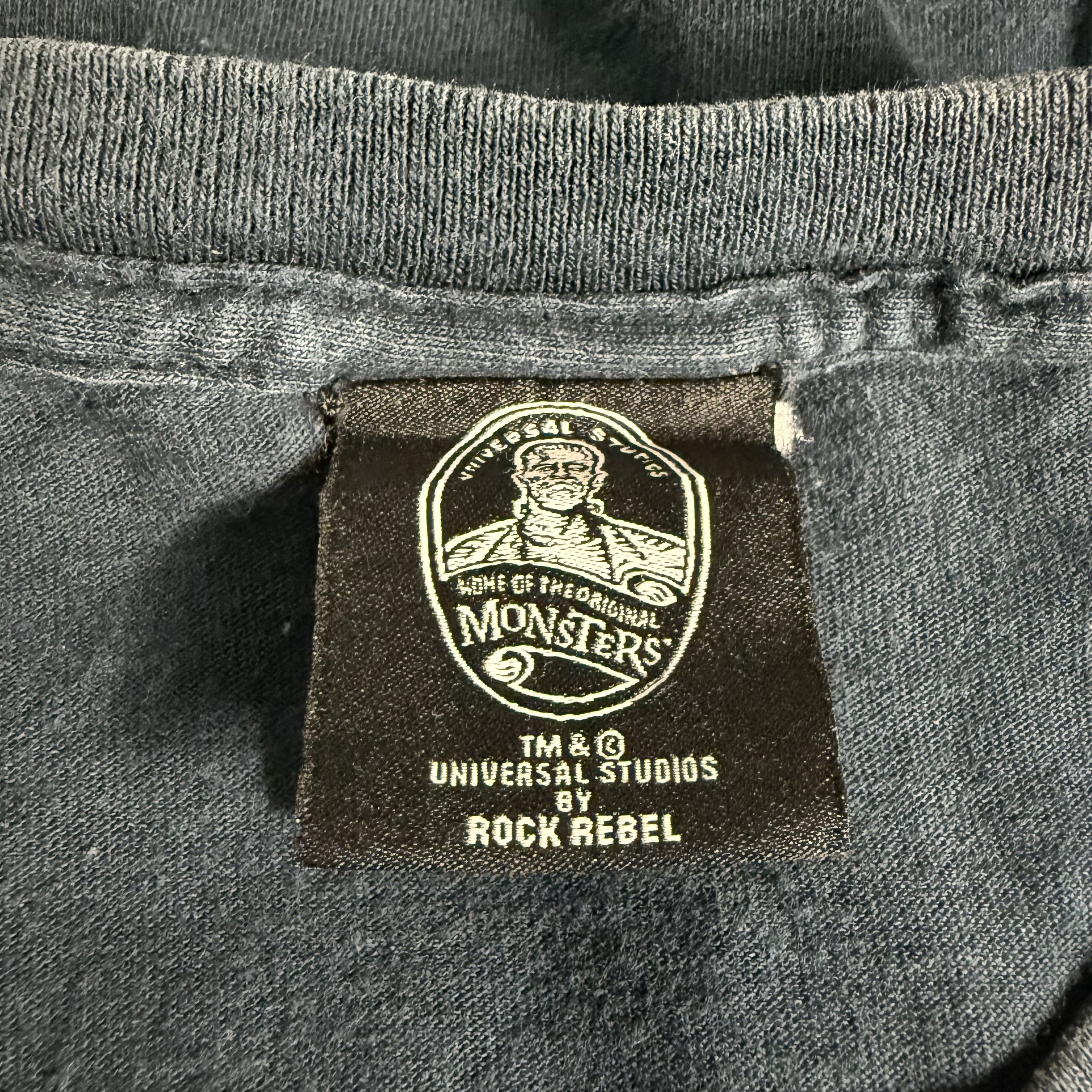 Universal Studios 🔥RARE🔥Vintage Universal Monster Universal Studio T-shirt Size US L / EU 52-54 / 3 - 5 Thumbnail