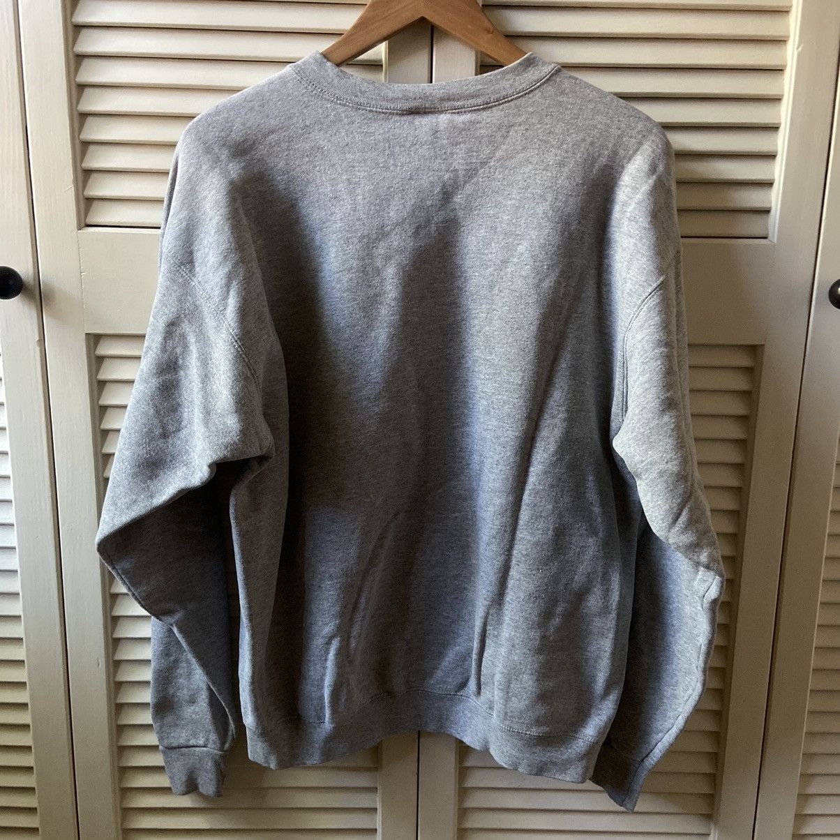 Nike × Vintage Vintage 90’s Nike Made in USA Embroidered Grey Sweatshirt Size US M / EU 48-50 / 2 - 6 Thumbnail