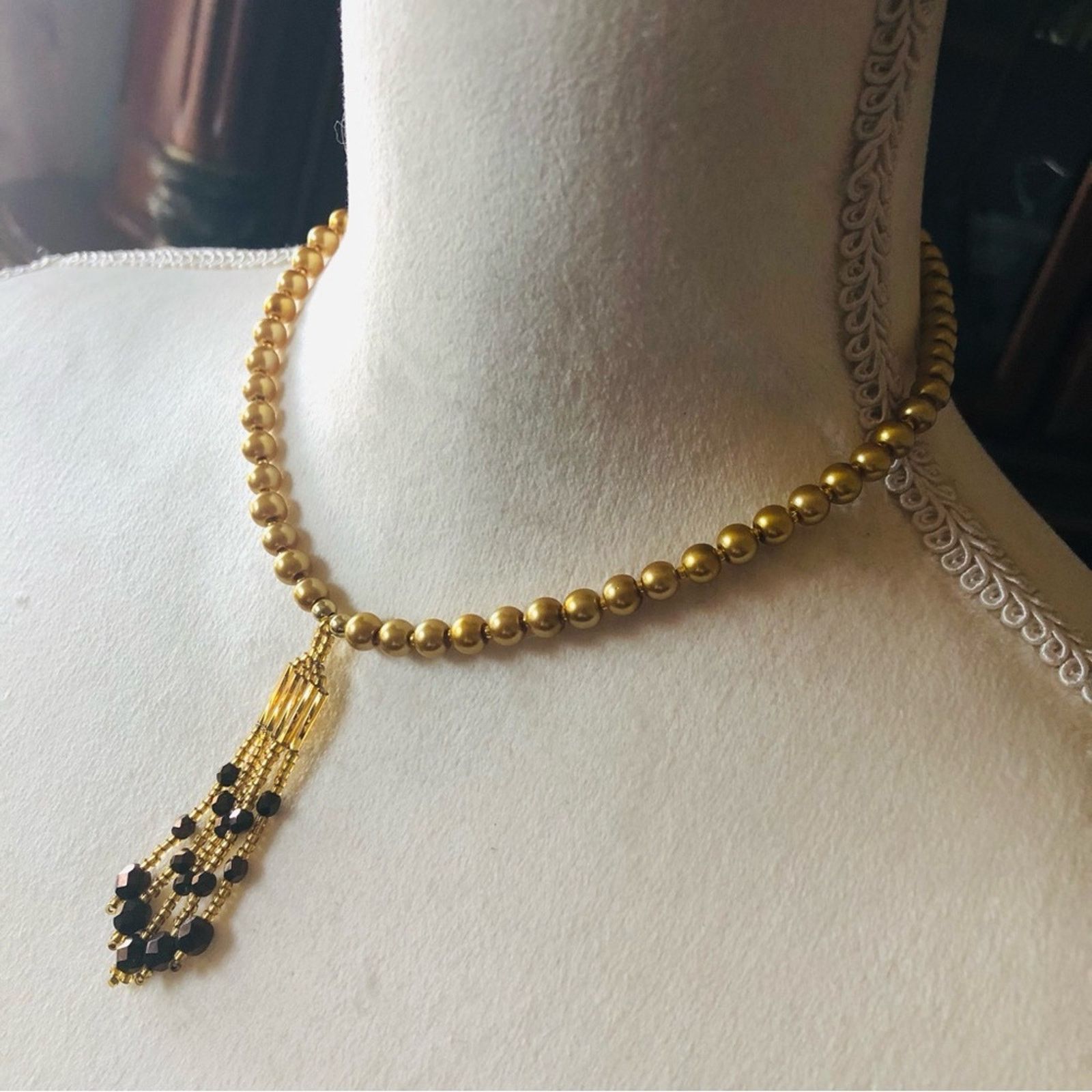 Handmade Handcrafted repurpose stone chandelier Pearl necklace Size ONE SIZE - 4 Thumbnail