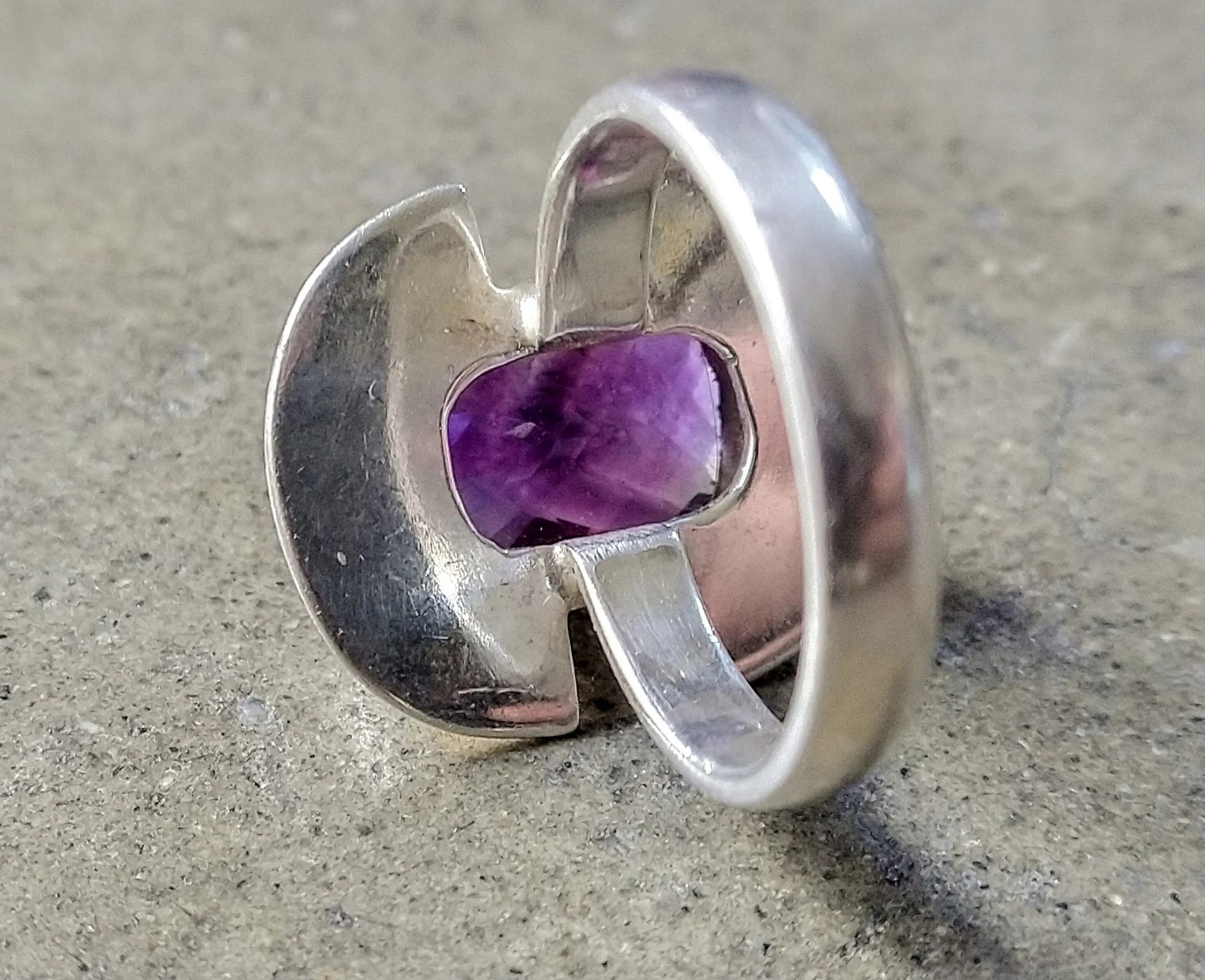 Vintage Vintage Sterling Silver Ring Purple Amethyst 11.75 Faceted Size ONE SIZE - 2 Thumbnail