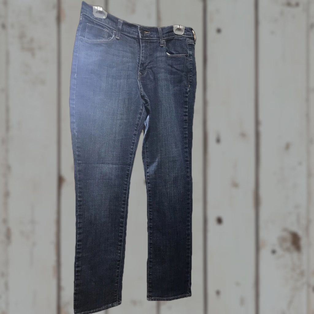 Old Navy OLD NAVY Sweetheart Jeans Medium Wash Tapered Size 8 Short Blue Womens Size 32" / US 10 / IT 46 - 1 Thumbnail