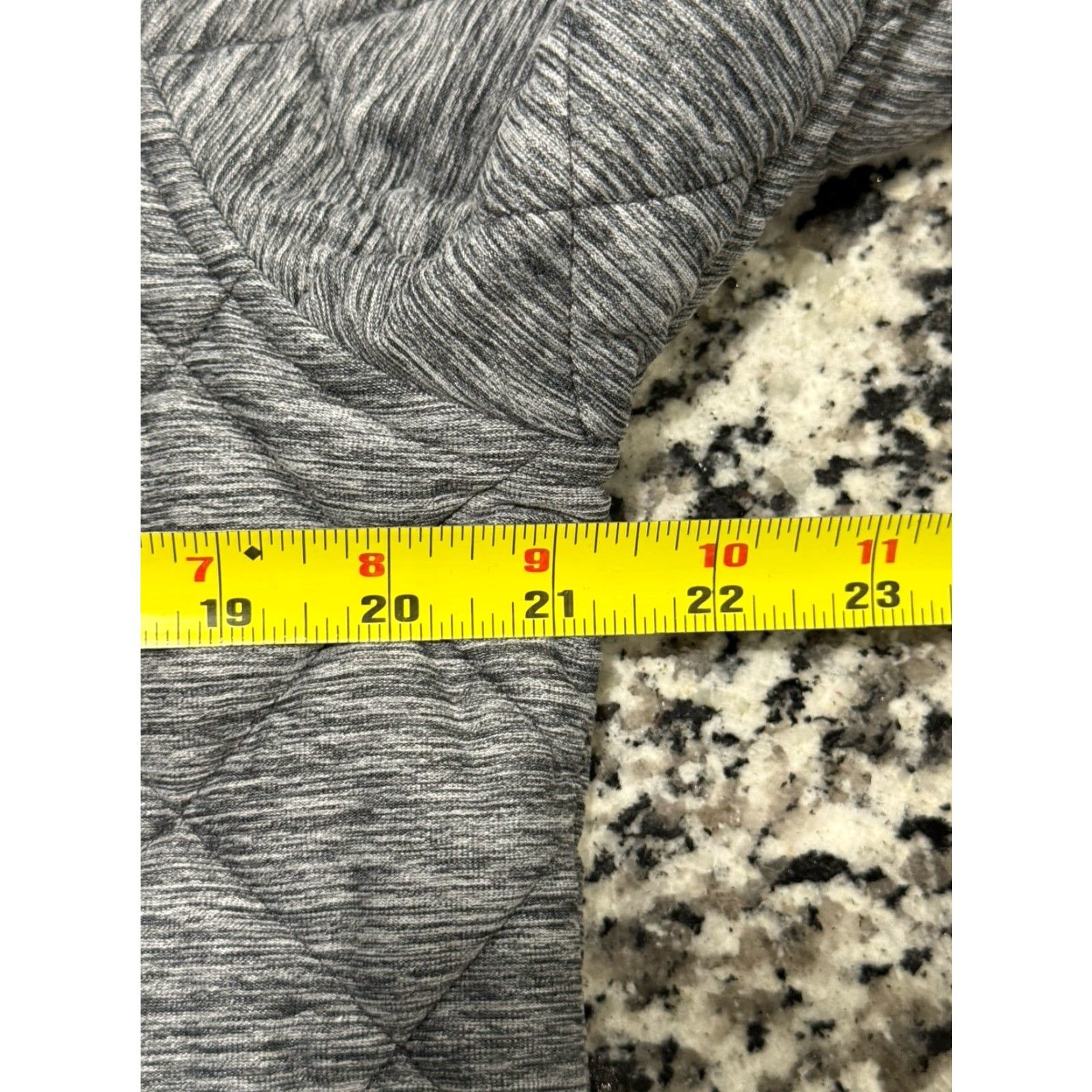 The North Face VINTAGE? Wait it's not vintage. The North Face Quilted Mod Bomber Insulated Knit Jacket Gray Women Large Zip Hooded Long Sleeve Regular Fit Size L / US 10 / IT 46 - 4 Thumbnail