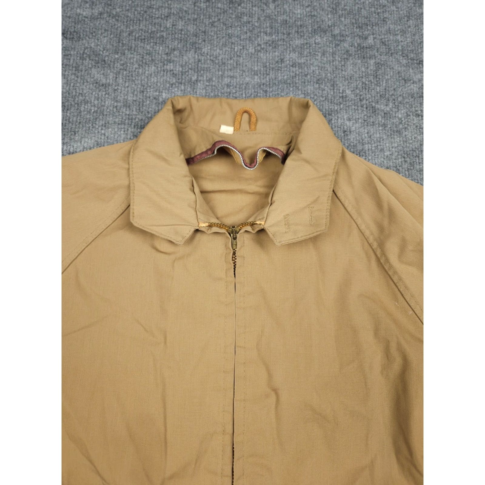Vintage VINTAGE Montgomery Ward Poplin Jacket Men's Small Beige Zip Bomber USA Size US M / EU 48-50 / 2 - 4 Thumbnail