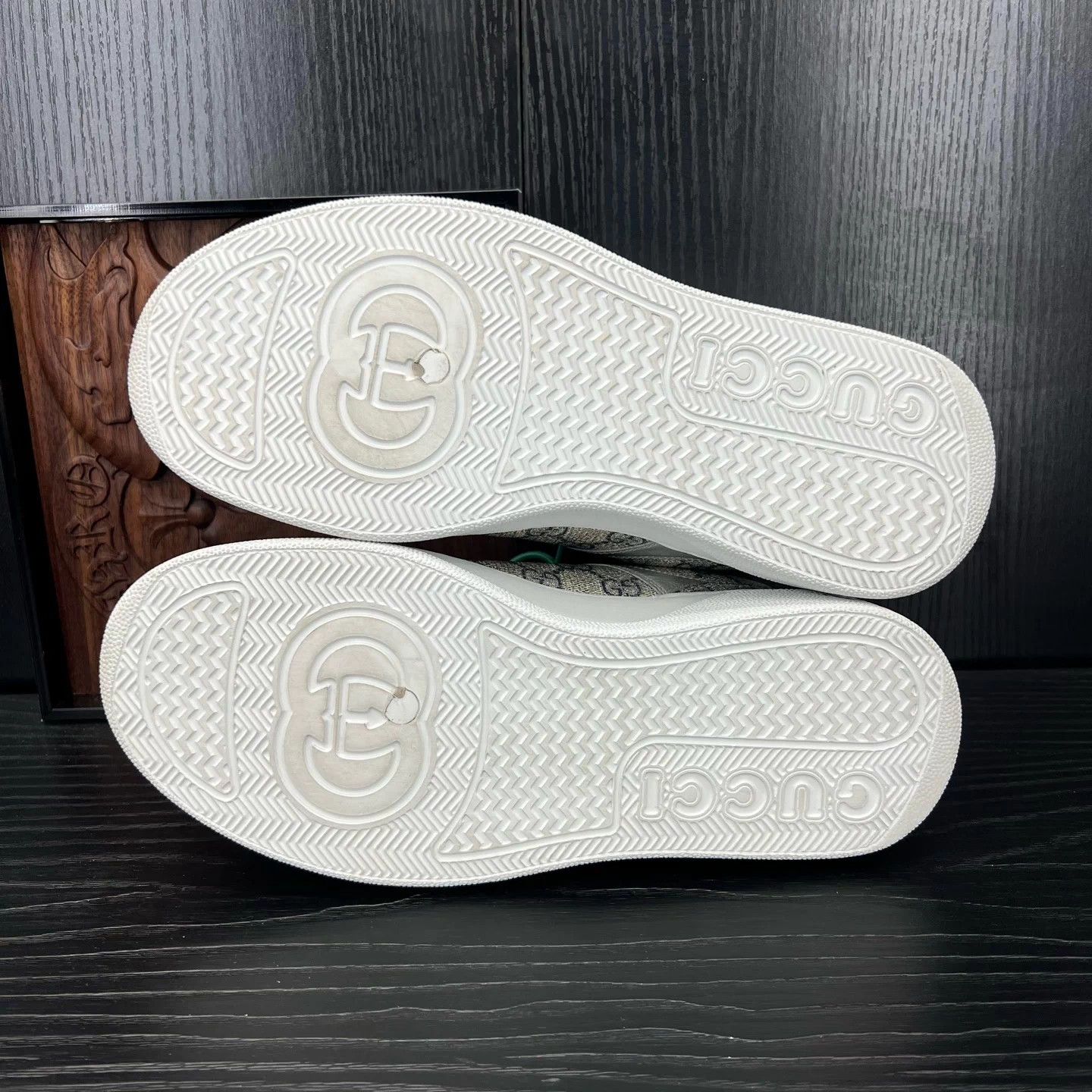 Gucci Gucci Rhyton Silver/White Sneakers Size US 6.5 / EU 39-40 - 5 Thumbnail