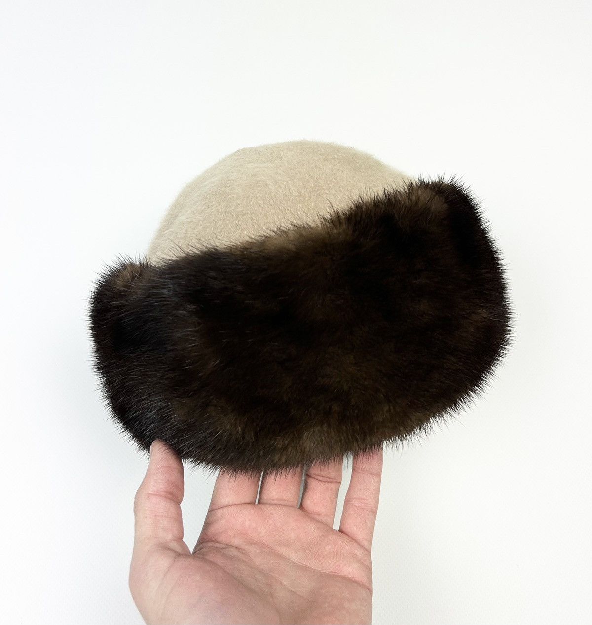 Burberry × Kangol × Vintage Vintage fur hat Kangol very rare cap Made in England Size ONE SIZE - 1 Thumbnail