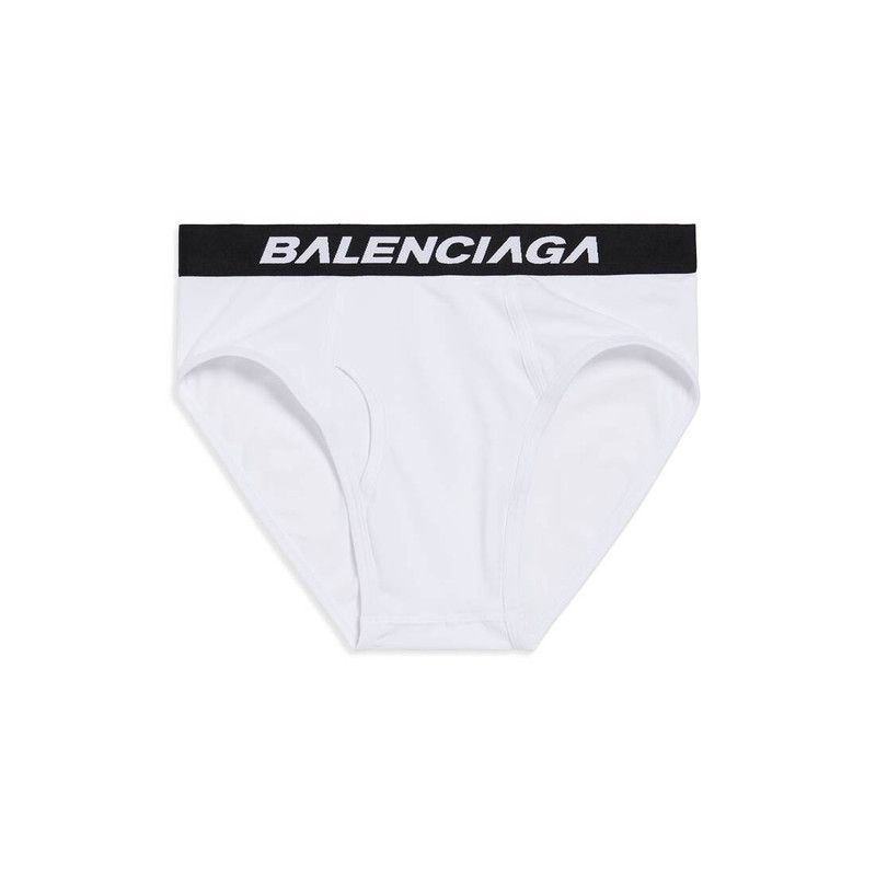 o1tr1nto1125 Size: XL / Racer Briefs in White