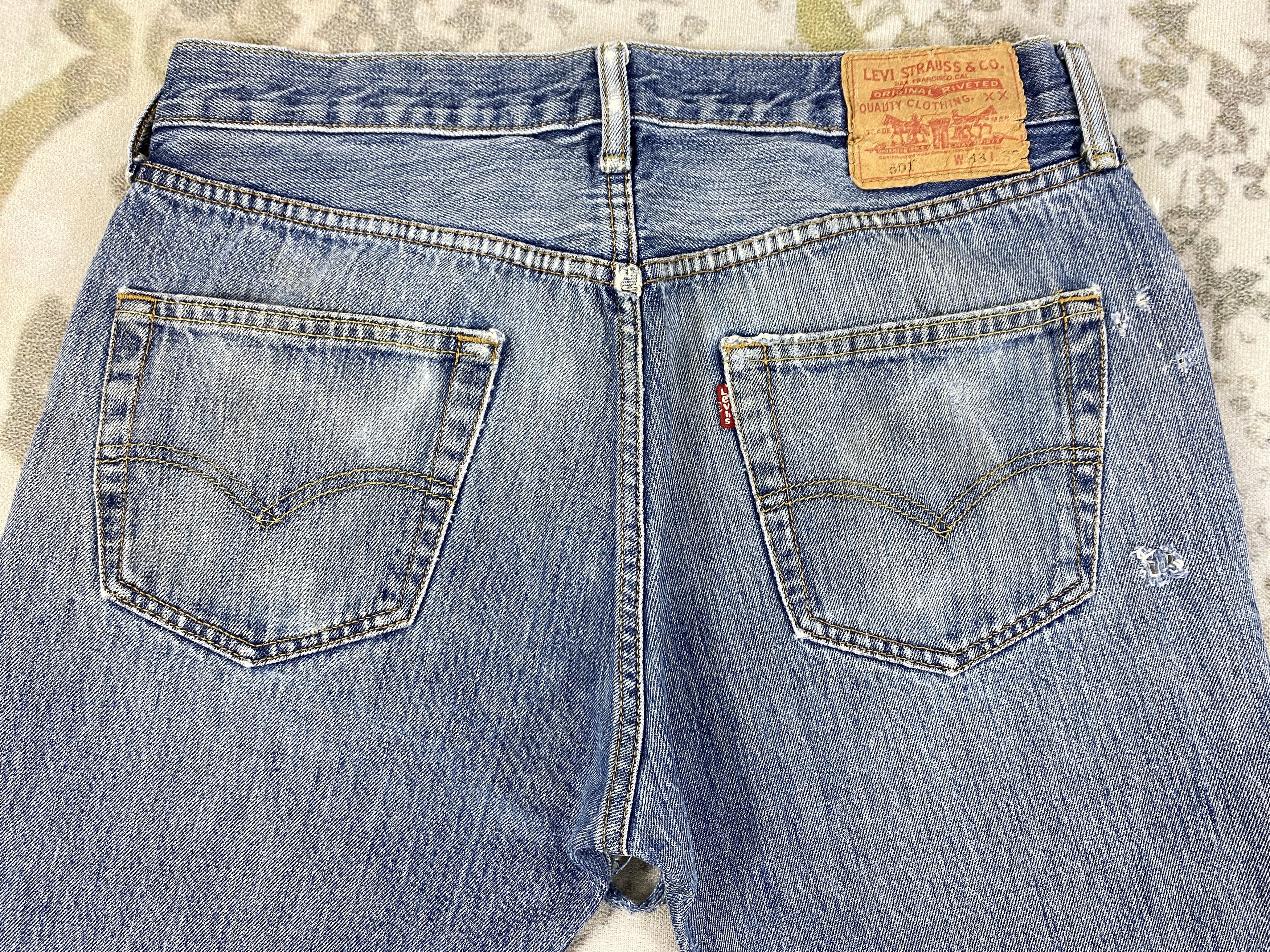 Levi's Distressed Blue Vintage Levi's 501 Jeans 32x31 Denim -JN1605 Size US 32 / EU 48 - 4 Thumbnail