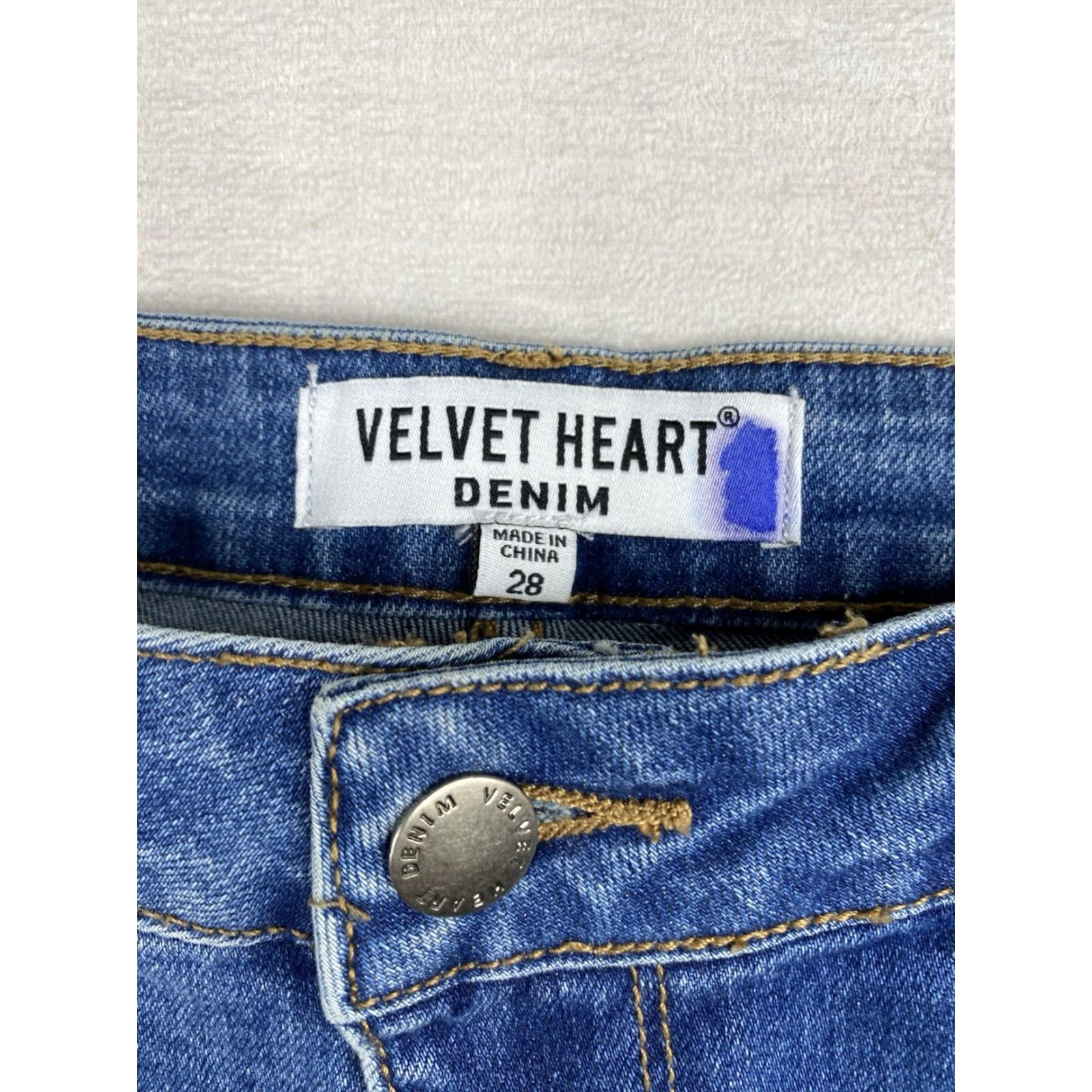 Velvet Velvet Heart Jeans Womens 28 Sadie Mid Rise Super Skinny Embroidered Butterfly Size 28" / US 6 / IT 42 - 5 Thumbnail