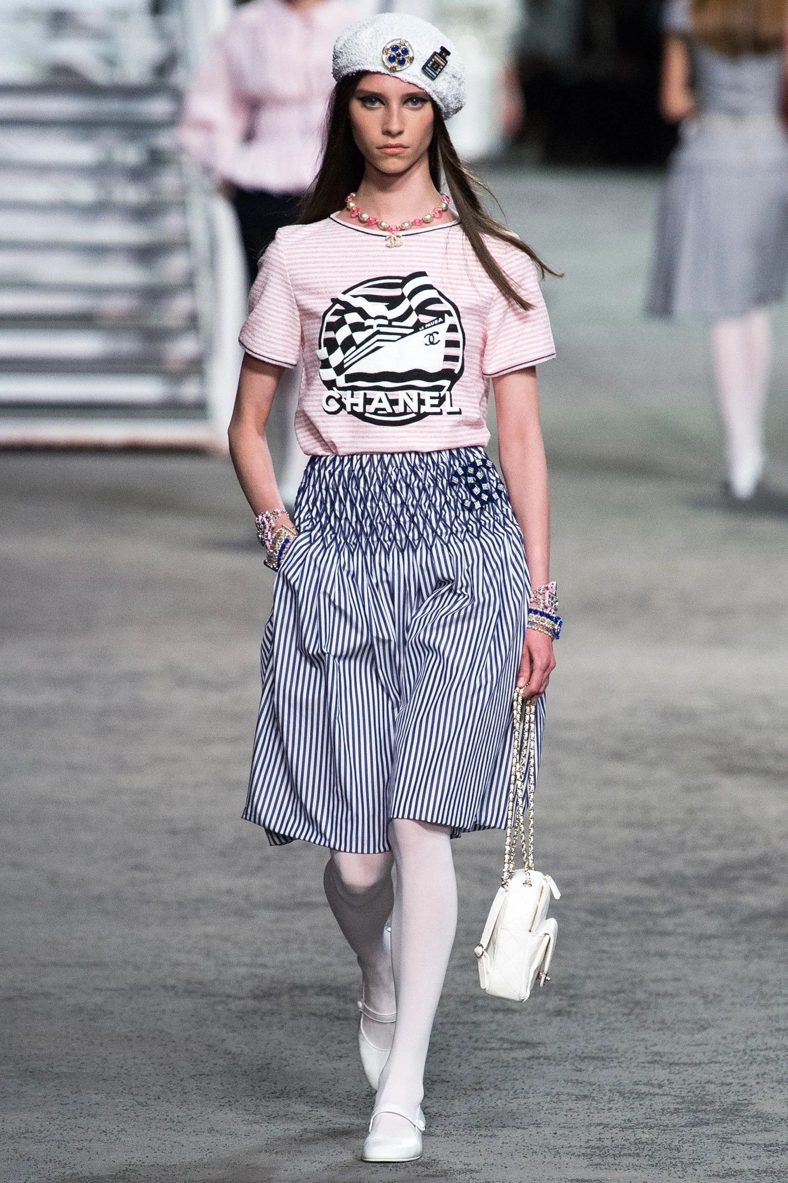Chanel Chanel - Cruise 2019 - La Pausa Tweed Top Size XS / US 0-2 / IT 36-38 - 1 Thumbnail