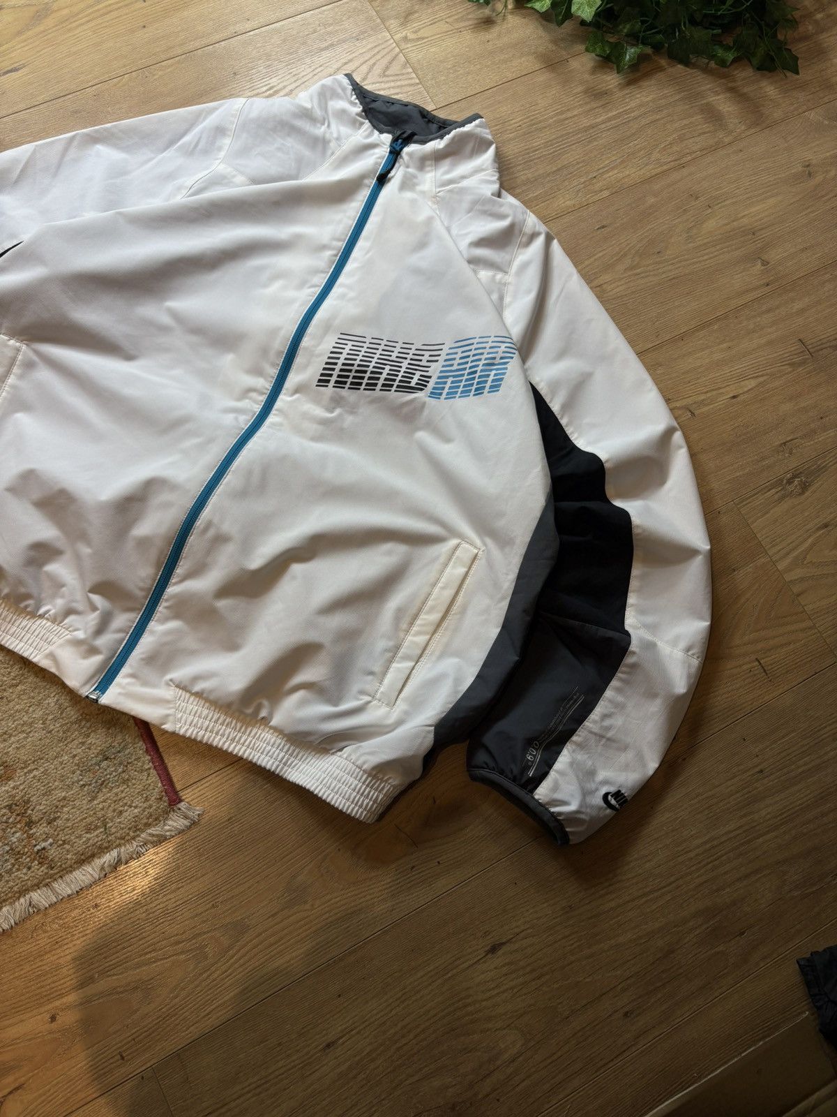 Nike 00s Nike Air Vintage Nylon Oversized Drill Jacket Rare Y2K Size US XXL / EU 58 / 5 - 4 Thumbnail
