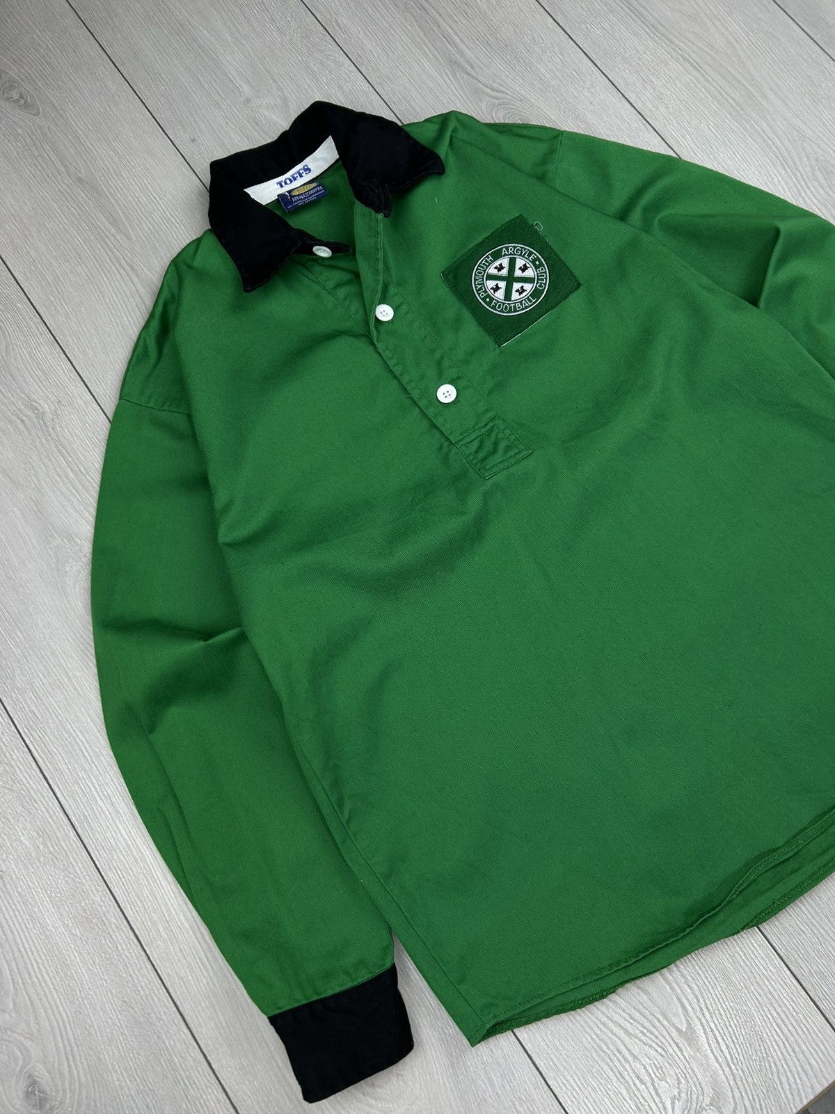 Vintage RETRO REPLICA FC PLYMOUTH ARGYL FOOTBALL SHIRT SIZE M Size US M / EU 48-50 / 2 - 3 Thumbnail