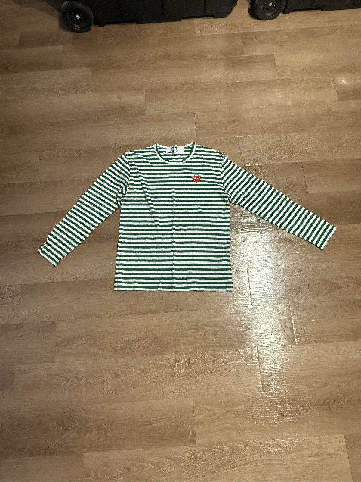 Comme des Garcons PLAY Comme des Garcon PLAY Long Sleeve Size US L / EU 52-54 / 3 - 1 Thumbnail