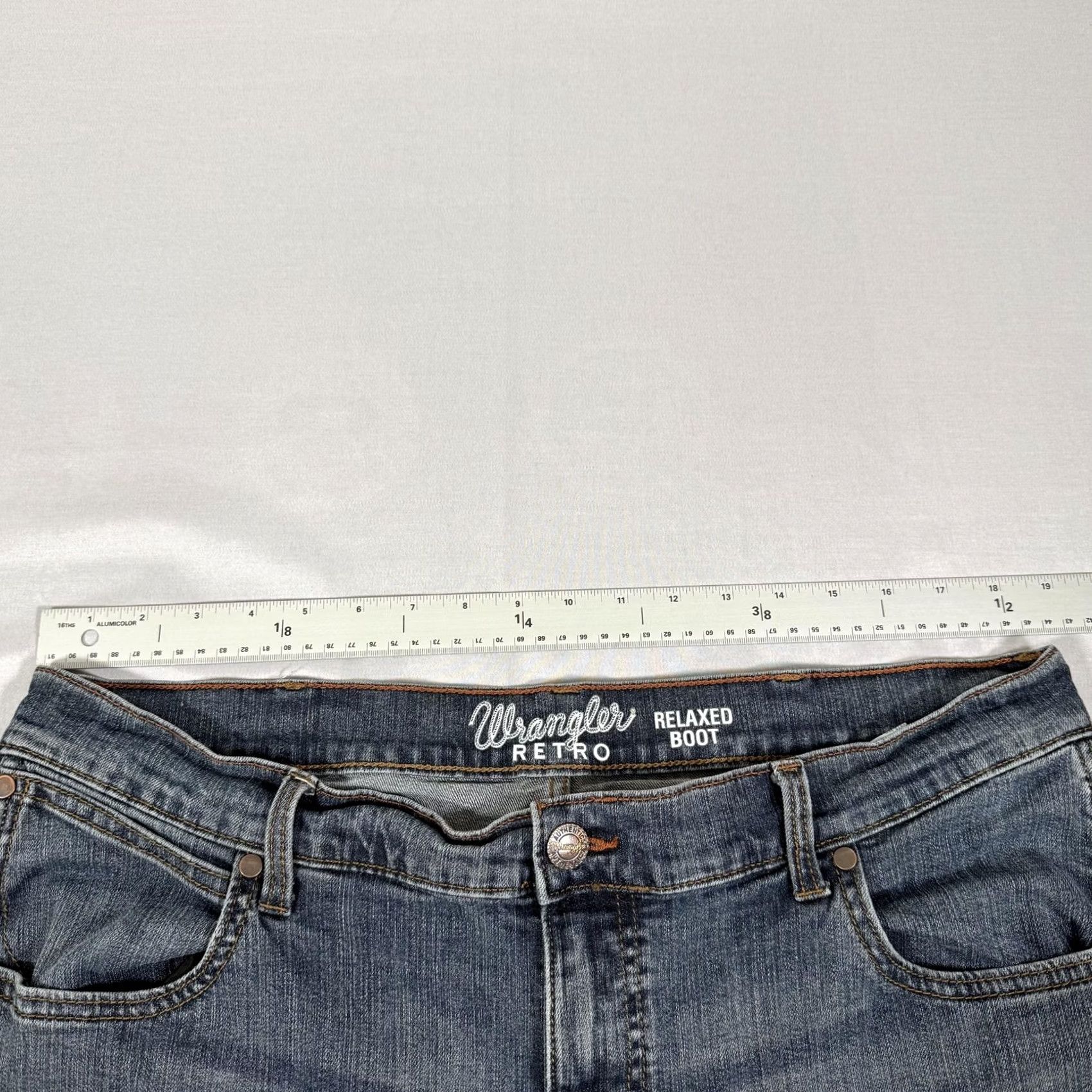 Wrangler Wrangler Jeans Mens 38x34 Blue Retro Relaxed Bootcut Stretch Denim Pants Western Size US 38 / EU 54 - 6 Thumbnail