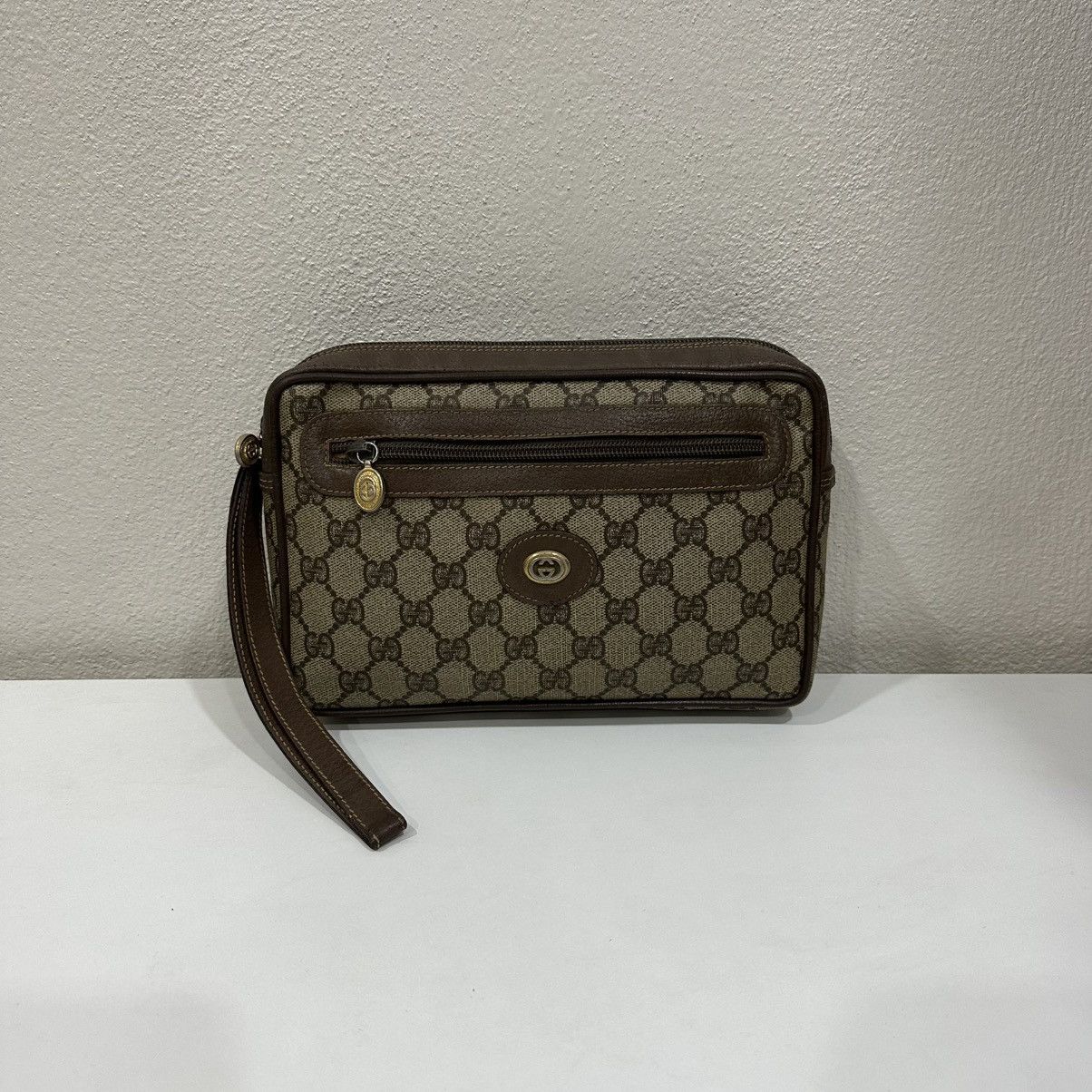 Gucci ‼️YES‼️ GG GUCCI VINTAGE MONOGRAM CLUTCH BAG Size ONE SIZE - 3 Thumbnail