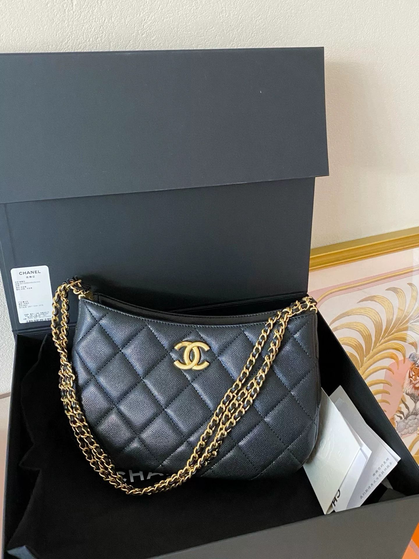 Chanel Pre-loved Bag Very good condition Size ONE SIZE - 1 Thumbnail
