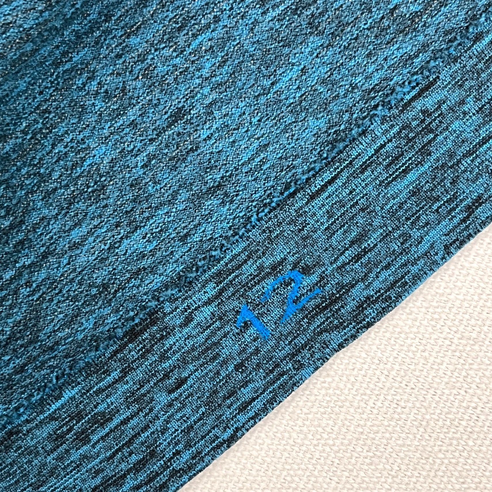 Lululemon Lululemon Swiftly Tech Shirt Size 12 Heathered Blue Long Sleeve Gym Yoga Workout Ladies Womens Athletic Casual Blue Size XL / US 12-14 / IT 48-50 - 4 Thumbnail