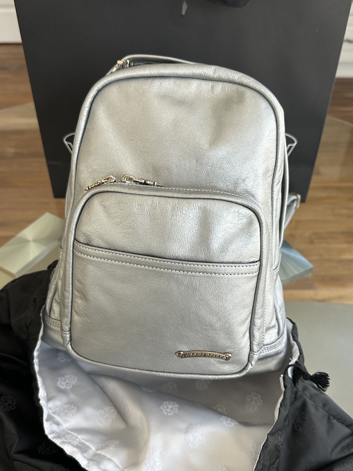 Chrome Hearts Chrome Hearts leather backpack in metalic silver Size ONE SIZE - 17 Thumbnail