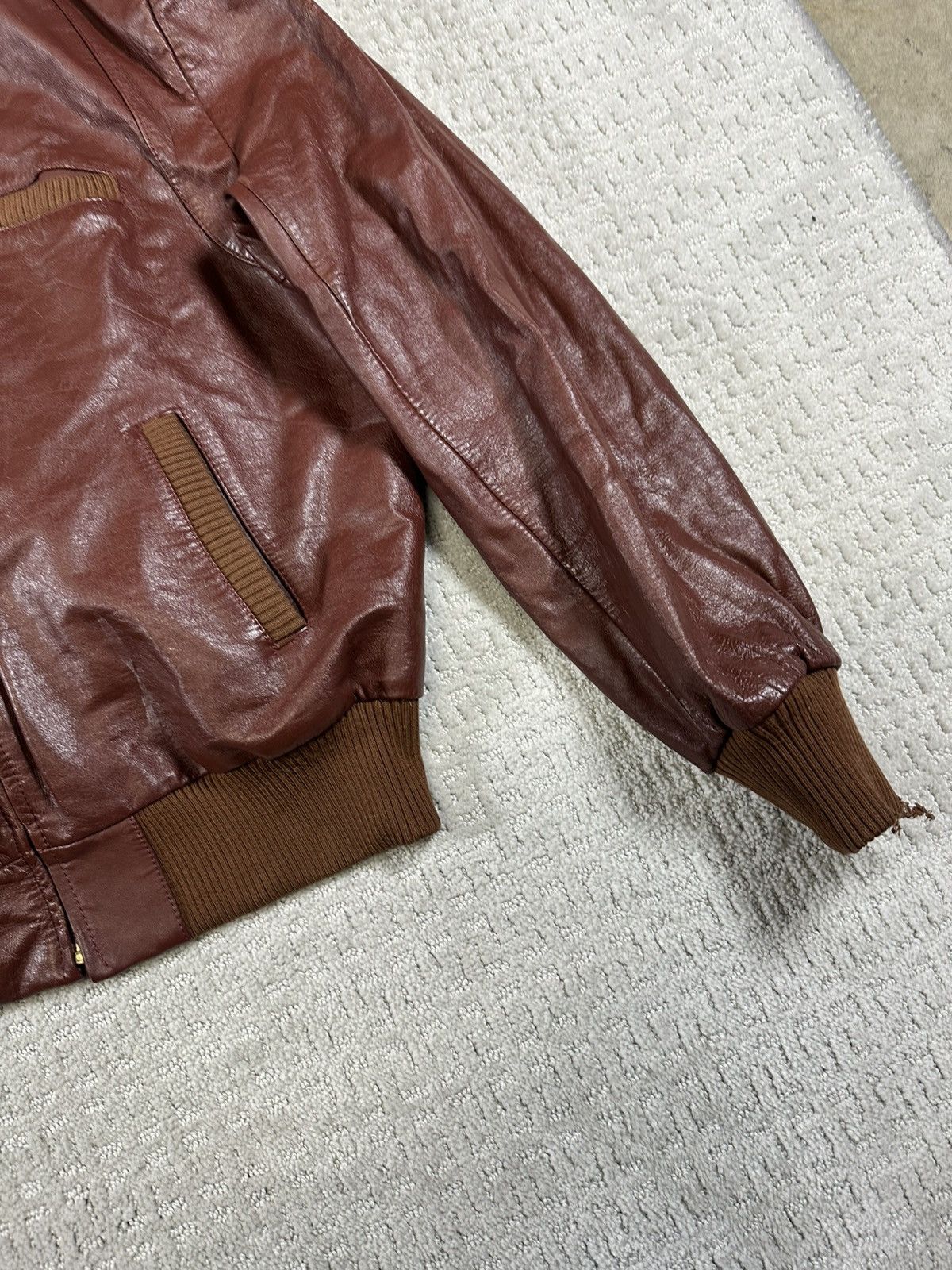 Vintage Vintage 60’s/70’s Burgundy Leather Jacket Size 48 Size US M / EU 48-50 / 2 - 3 Thumbnail