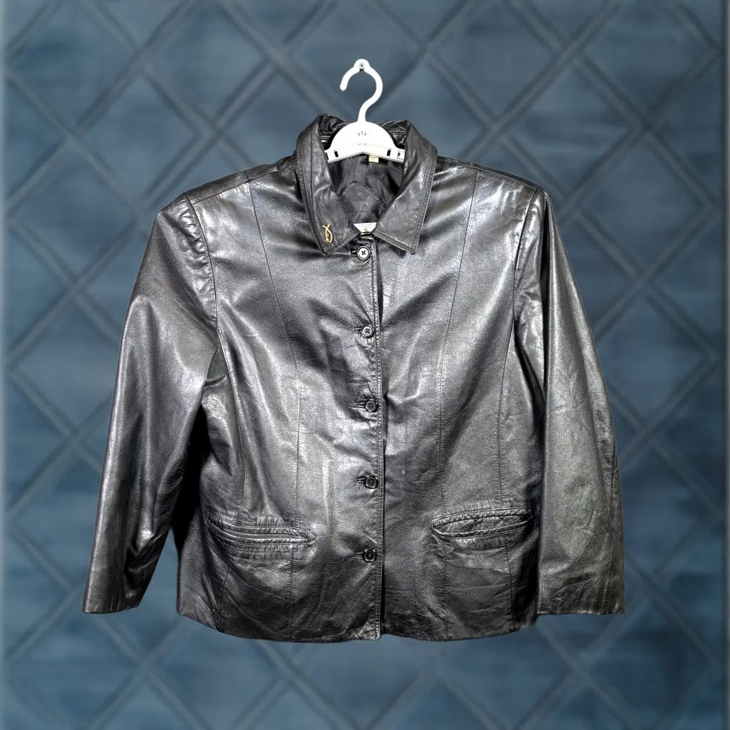 Roundtree & Yorke Roundtree & Yorke Jacket Women's XL Black Leather Lamb Skin Button-Up Size XL / US 12-14 / IT 48-50 - 1 Thumbnail