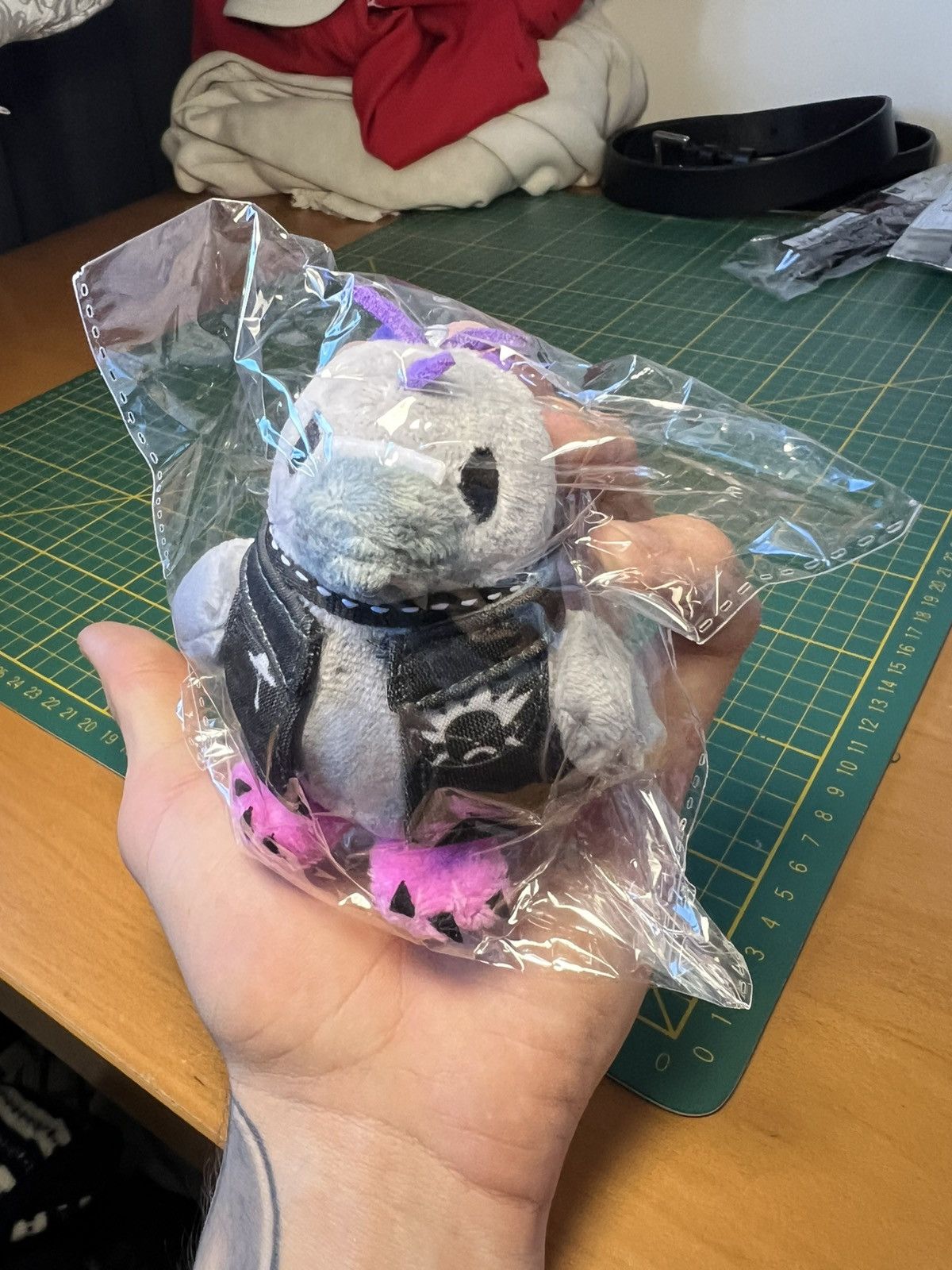 Jewelry Hard Jewelry Phoenix The Punk Pigeon mini plushie keychain Size ONE SIZE - 2 Thumbnail