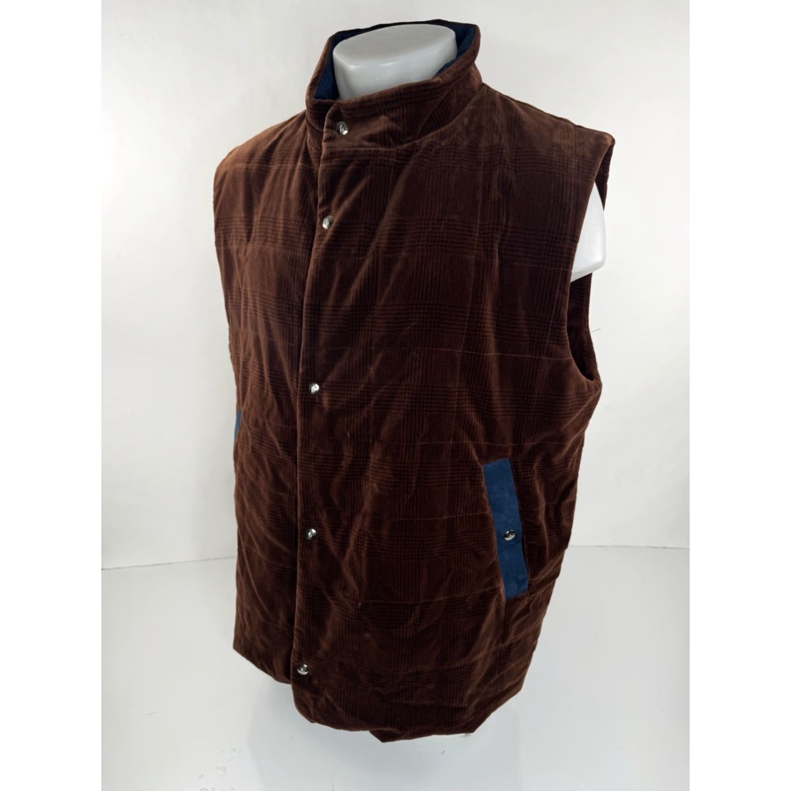 Vintage Hadleigh’s Field Shop Quilted Zip Mens Vest UK 56 US 46 Brown Quilted Vest Mens Zip Shirt? Size US XL / EU 56 / 4 - 2 Thumbnail