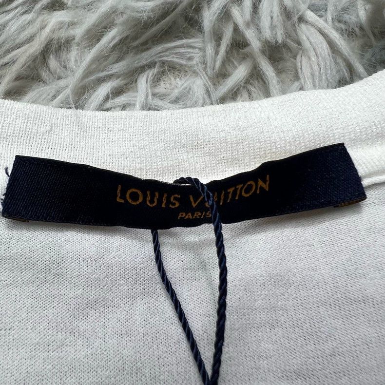 Louis Vuitton Louis Vuitton long sleeves Size US S / EU 44-46 / 1 - 3 Thumbnail