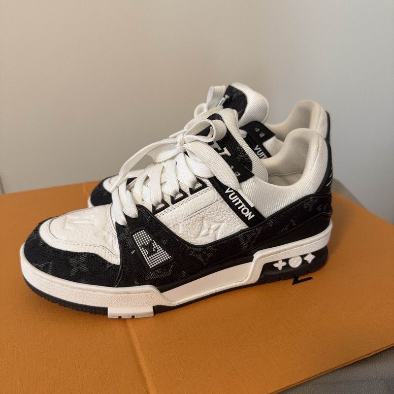 Louis Vuitton Louis Vuitton Black and White Trainer Sneakers - Size US 7 / EU 40 - 1 Thumbnail