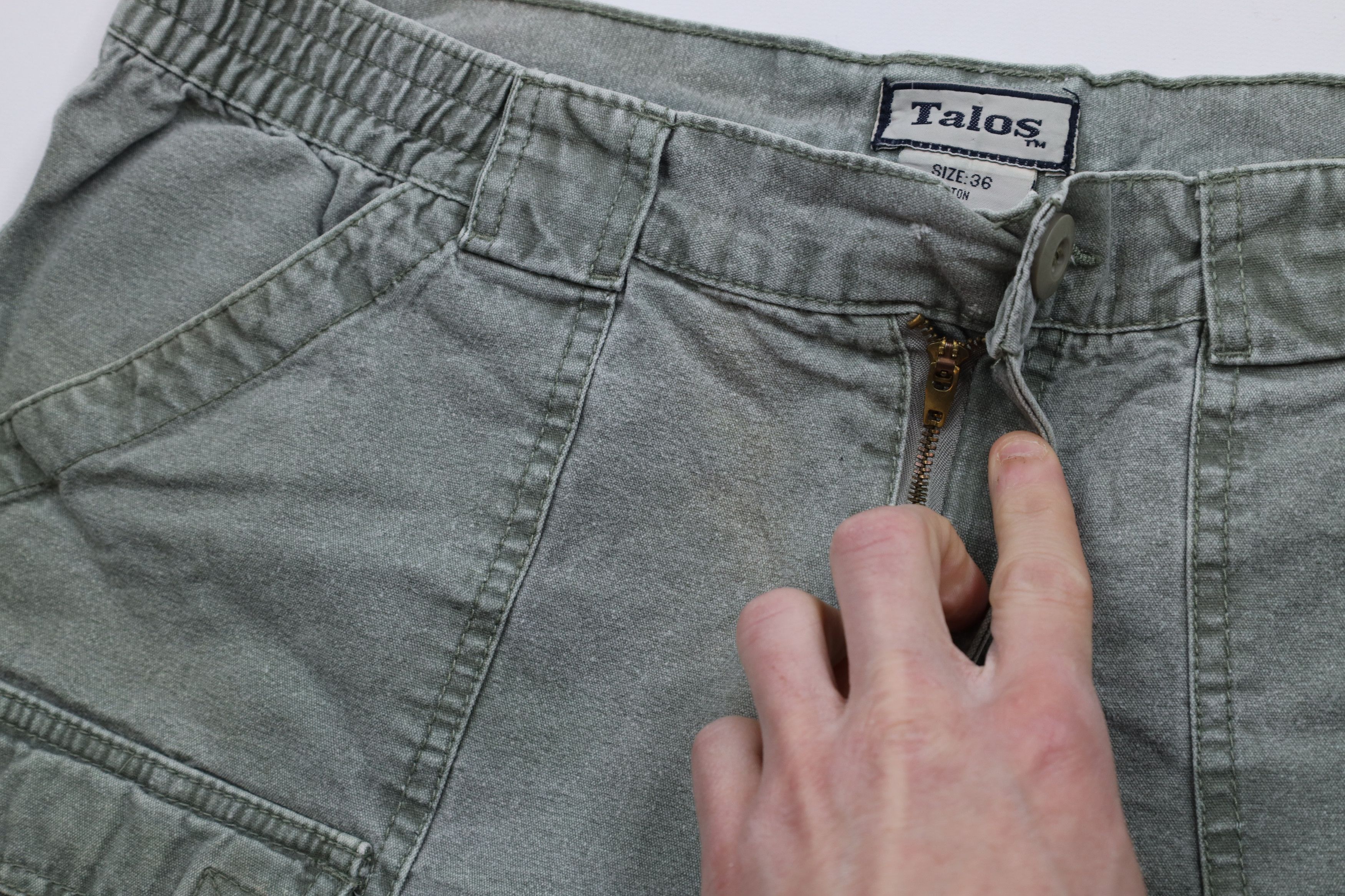 Vintage Vintage 90s Streetwear Above Knee Front Pocket Cargo Shorts Size US 36 / EU 52 - 5 Thumbnail