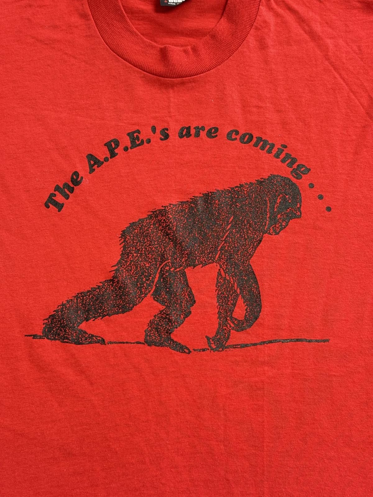 Other VTG The A.P.E.s Are Coming T-shirt Made in USA - L Size US L / EU 52-54 / 3 - 3 Thumbnail