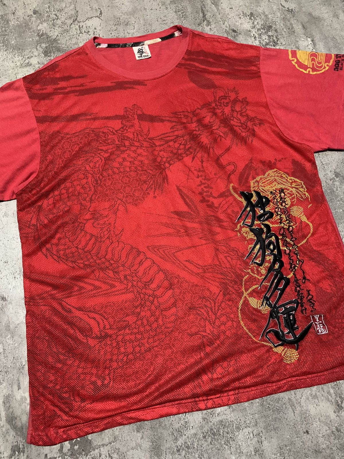 Dogtown Vtg 90s Dogtown black dragon mesh layer skateboard t shirt Size US XL / EU 56 / 4 - 2 Thumbnail