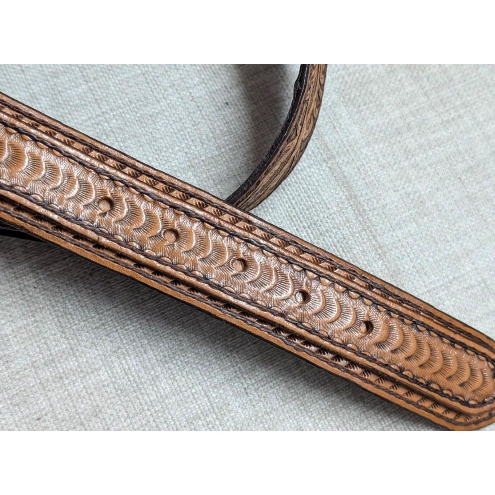 Vintage VINTAGE leather belt Ranger western 36 brown Tooled belt buckle Cowboys Ranger Western Mens 36 Brown Leather belt Size 36 - 3 Thumbnail
