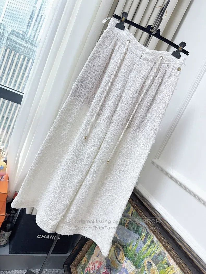 Chanel Chanel Early spring white tweed knitted wide-leg trousers Size 24" / US 00 / IT 34 - 1 Thumbnail