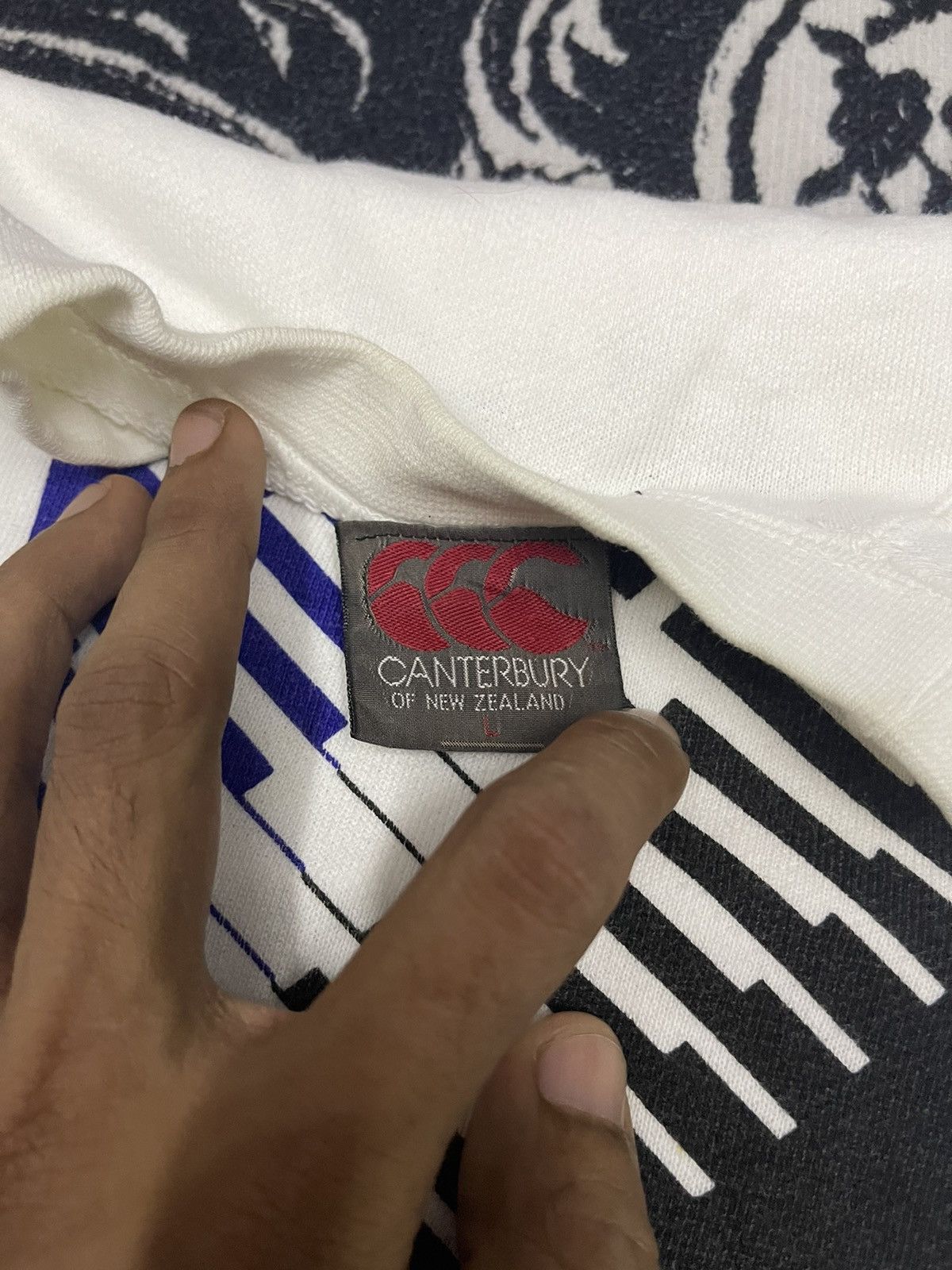 Canterbury of New Zealand 1985 CANTERBURY OF NEW ZEALAND RUGBY WORLD CUP CREWNECK Size US S / EU 44-46 / 1 - 9 Thumbnail